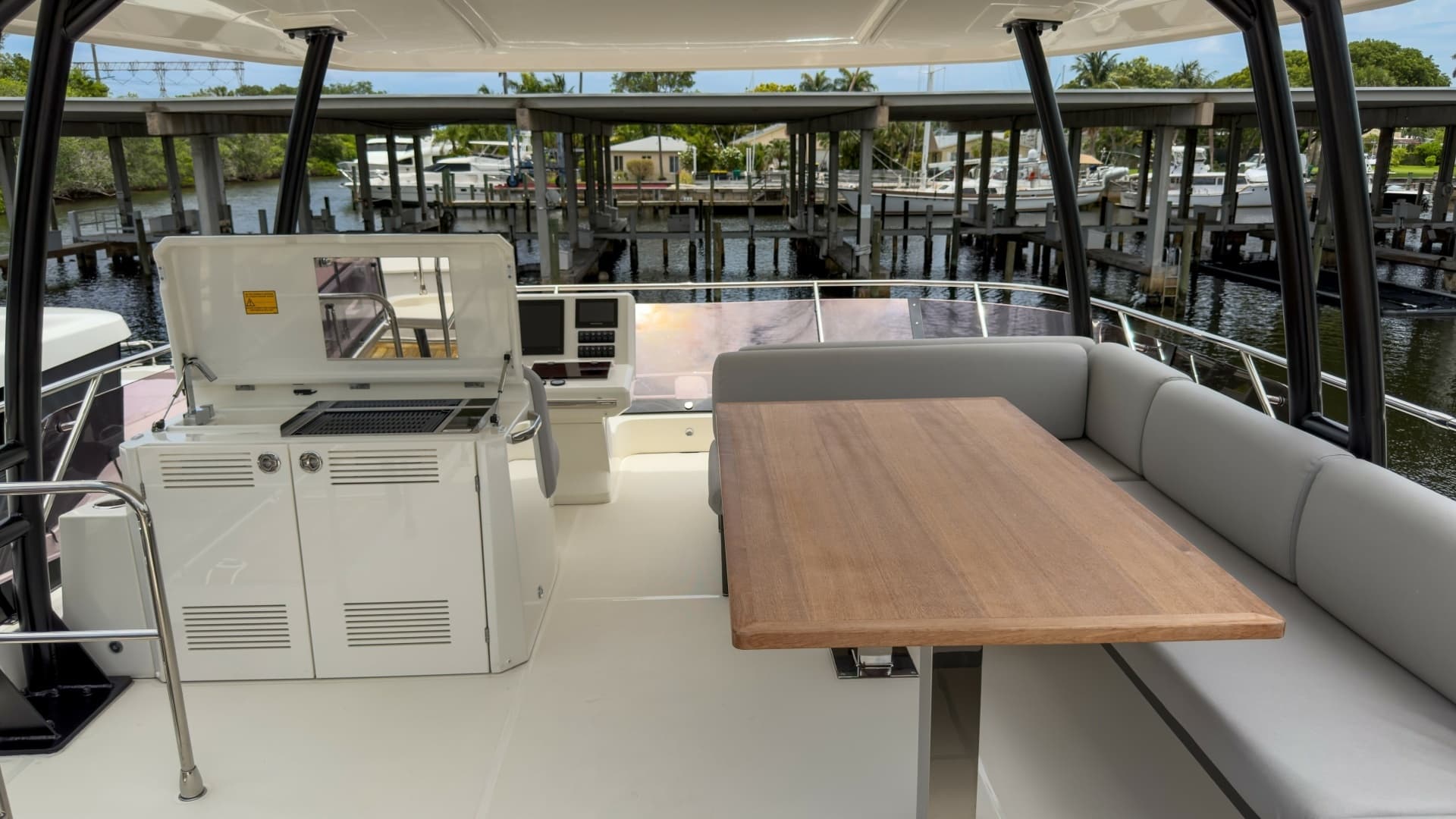 2025 Prestige M48 - Image 35