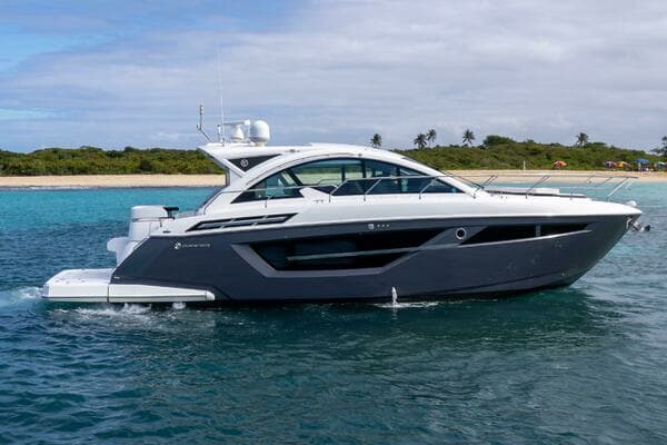 2019 Cruisers Yachts 50 Cantius - Image 1