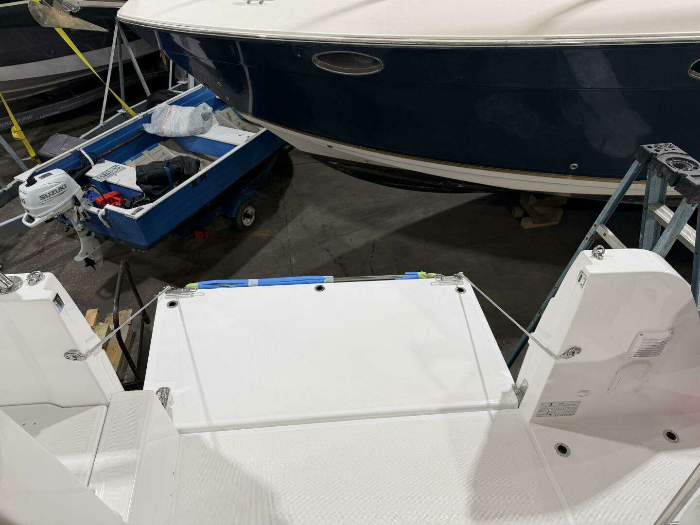 2026 Beneteau Antares 11 - Image 24