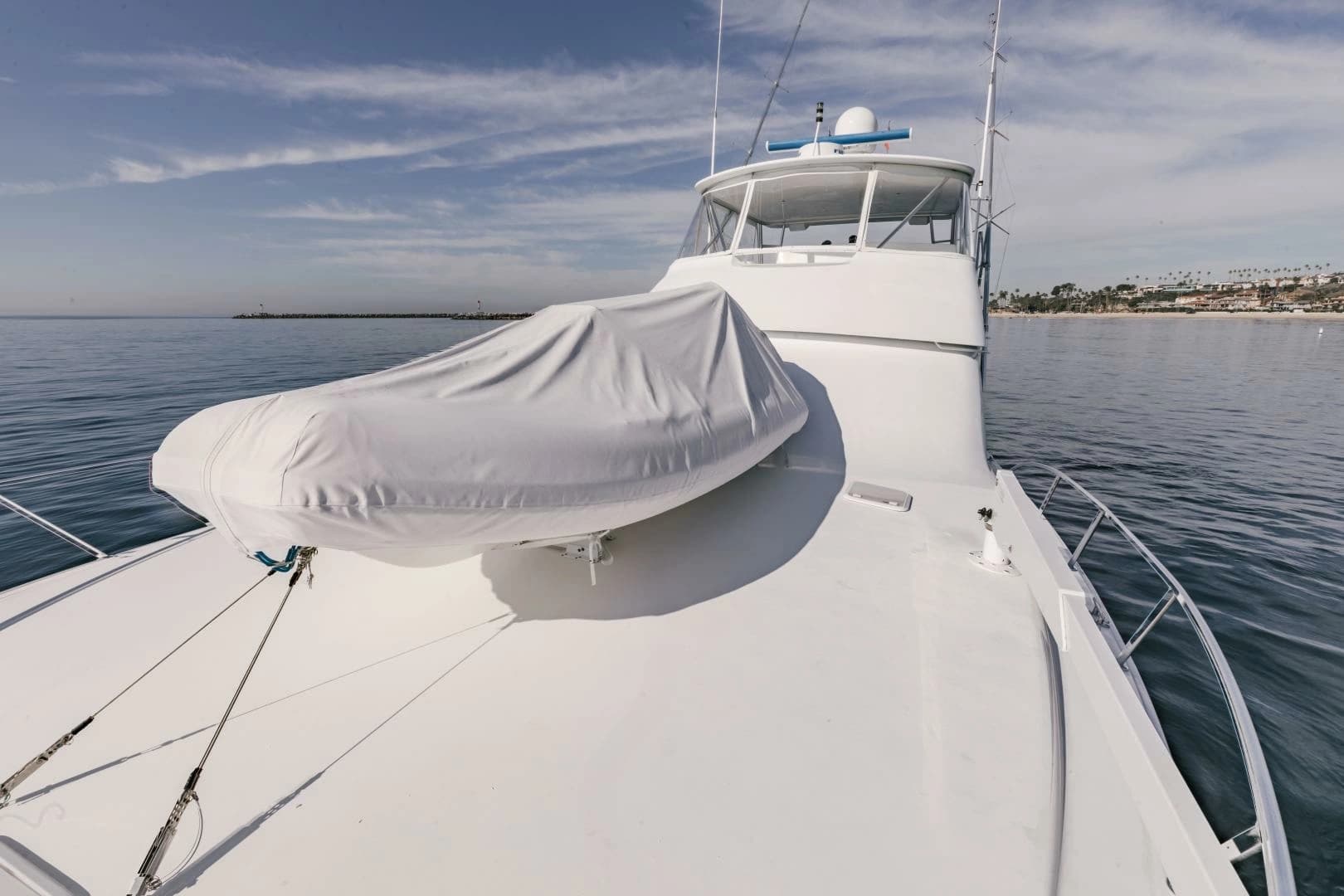 2003 Viking 56 Convertible - Image 21