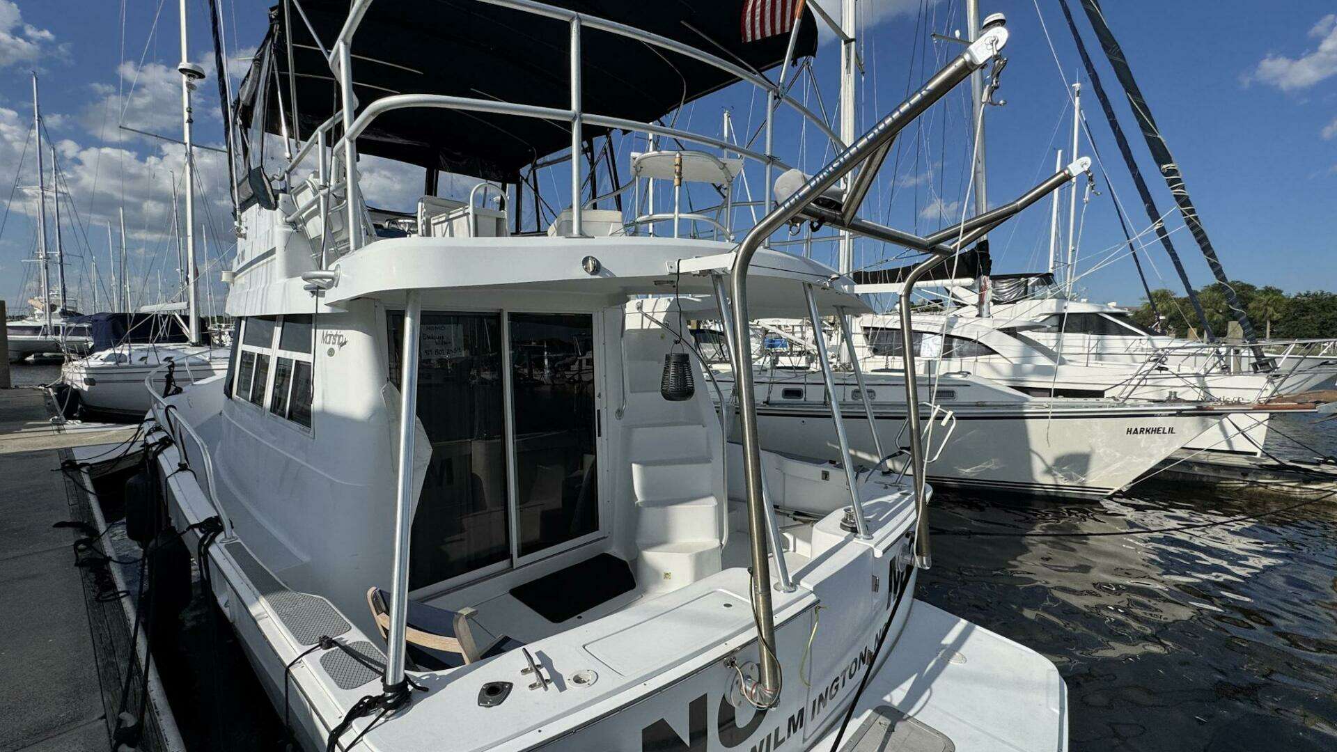 1999 Mainship 350 Trawler - Image 4