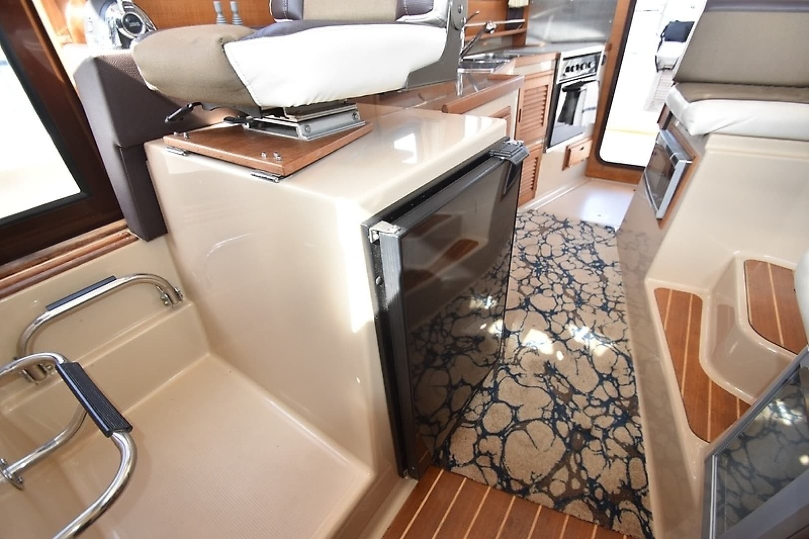 2014 Ranger Tugs 29 Classic - Image 23