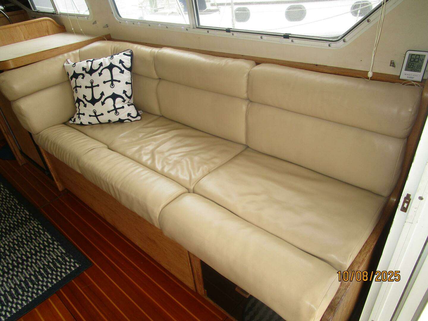 1994 Sabreline Sedan Flybridge - Image 37
