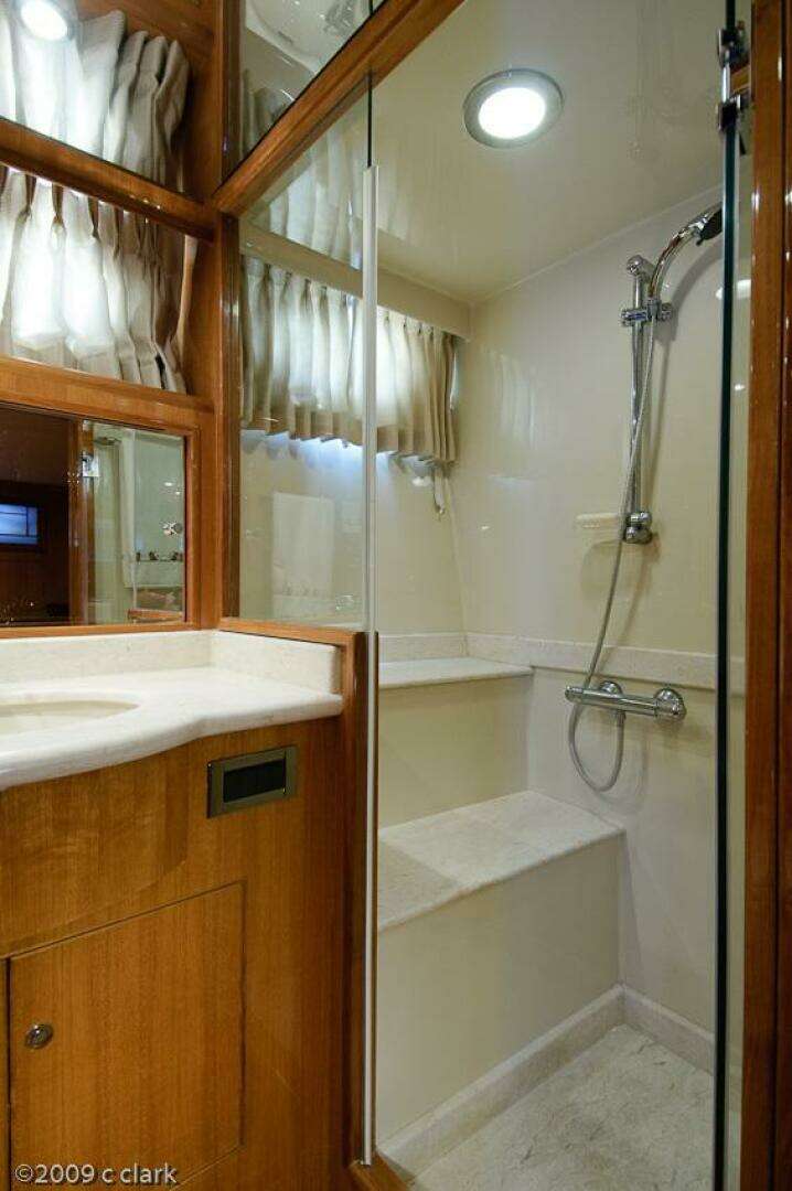 2005 Ocean Alexander 58 Motor Yacht - Image 18
