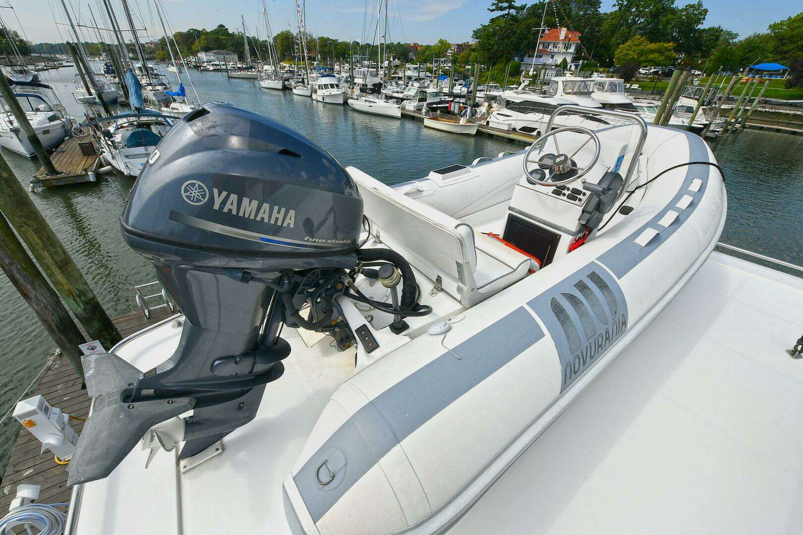 2002 Grand Alaskan Flushdeck - Image 51