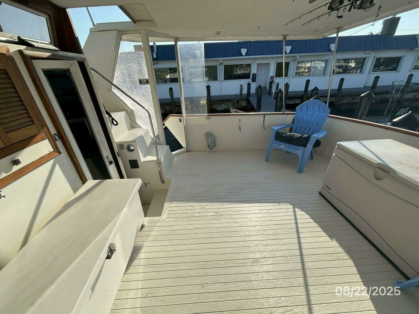 1984 Viking 44 - Image 27