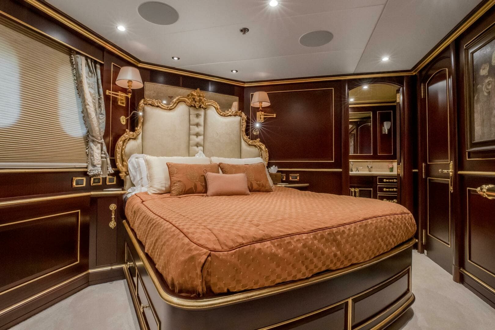 2009 Horizon Model Tri-Deck - Image 31