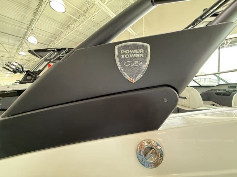 2025 REGAL LS4 - Image 3