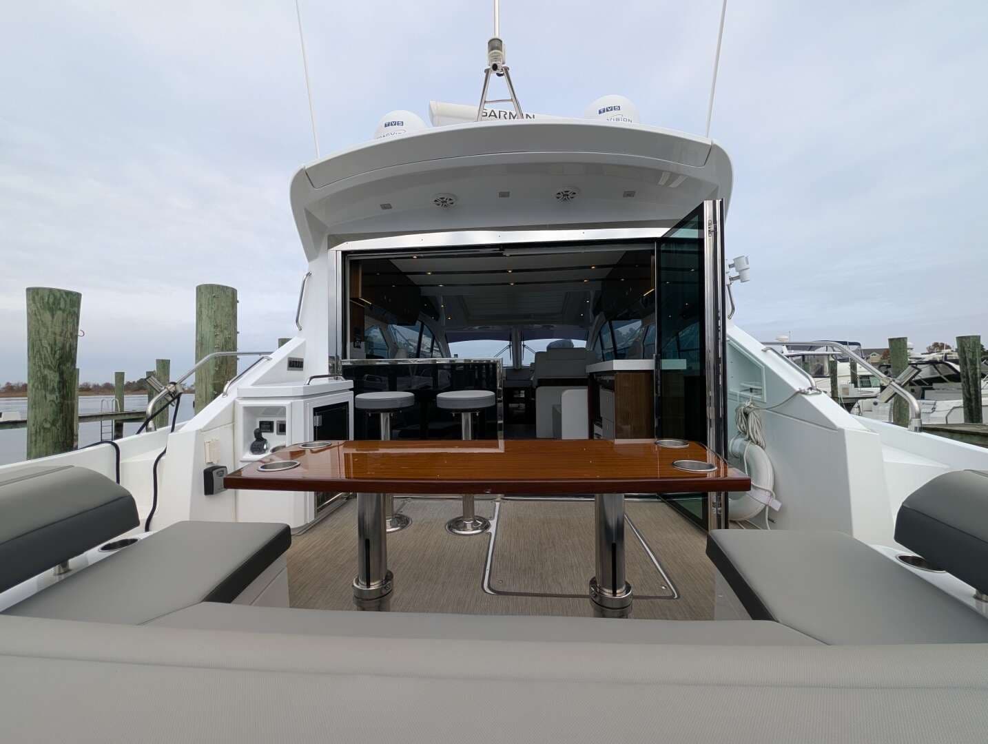 2022 Cruisers Yachts 54 Cantius - Image 64