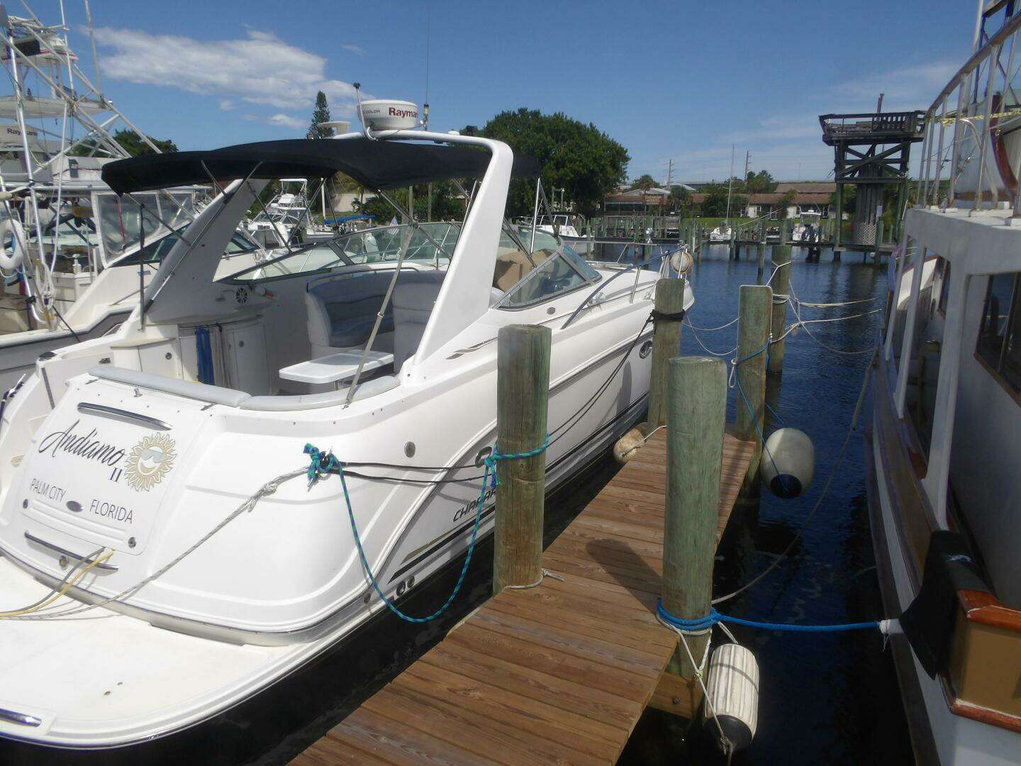 2004 Chaparral Signature 350 - Image 2