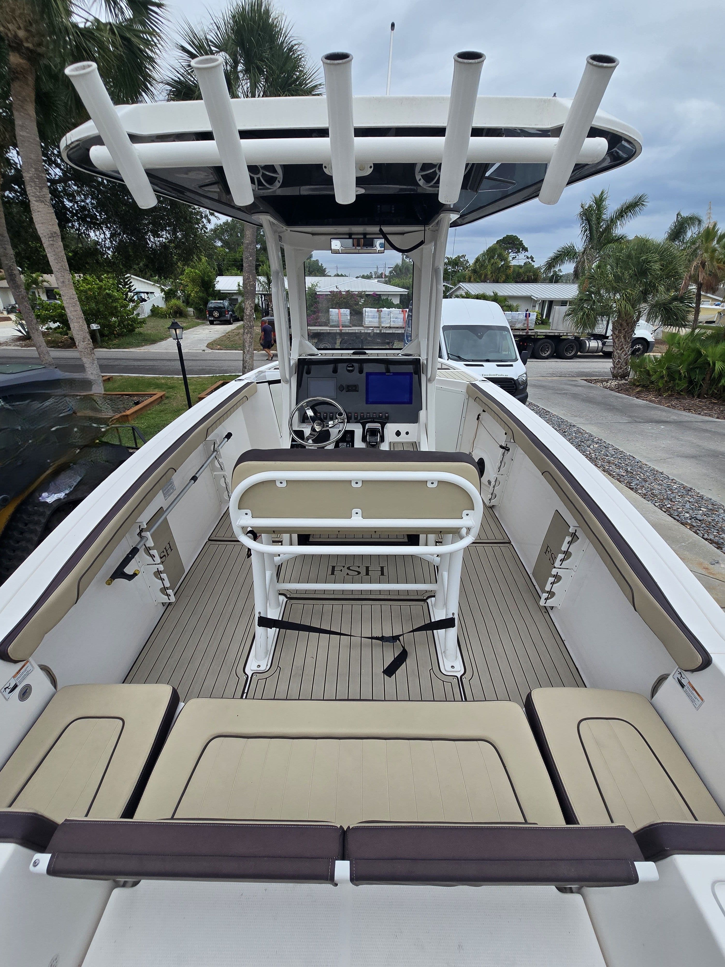 2022 Yamaha Boats 255 FSH Sport E - 5