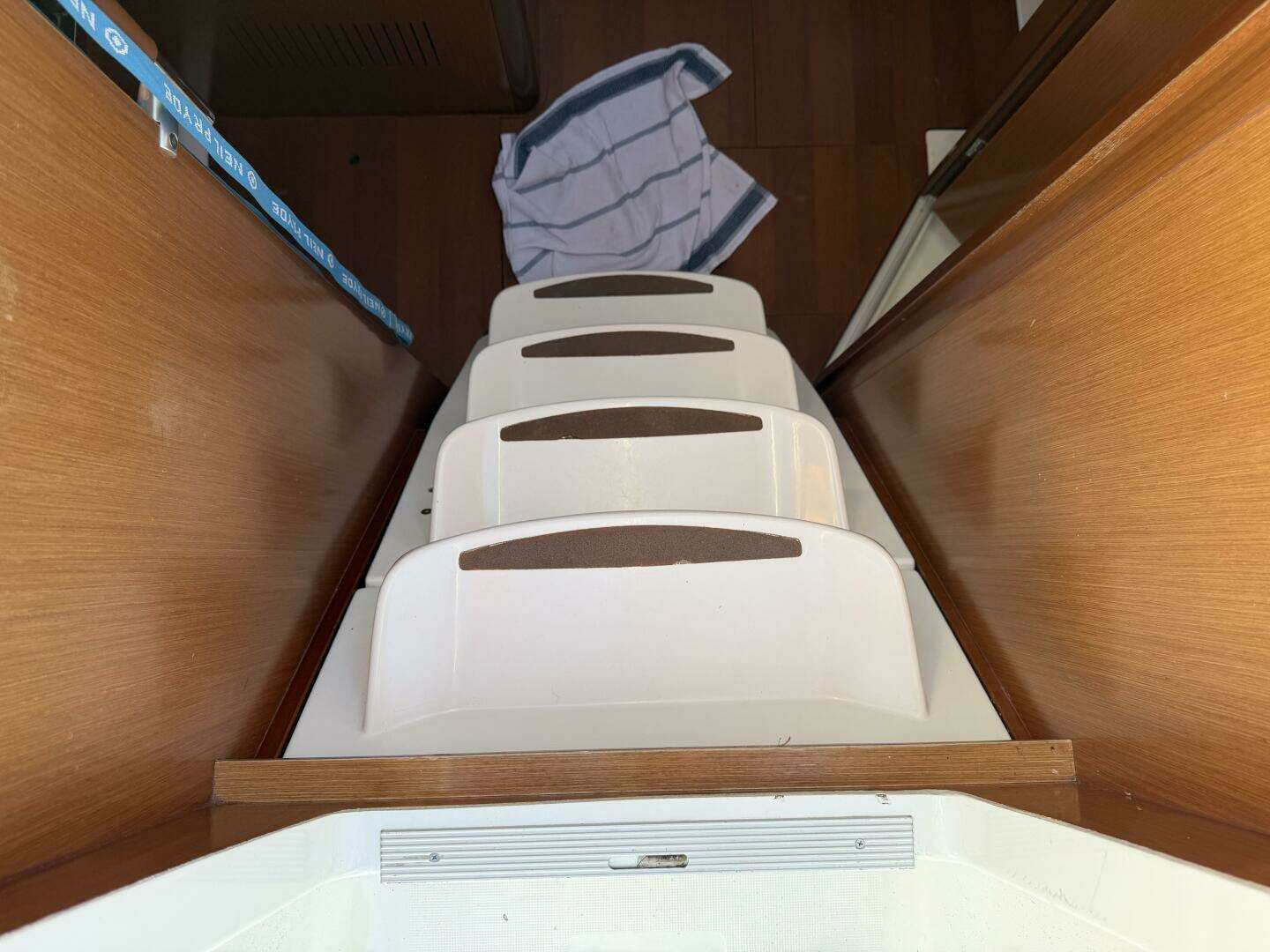2008 Beneteau — - Image 42