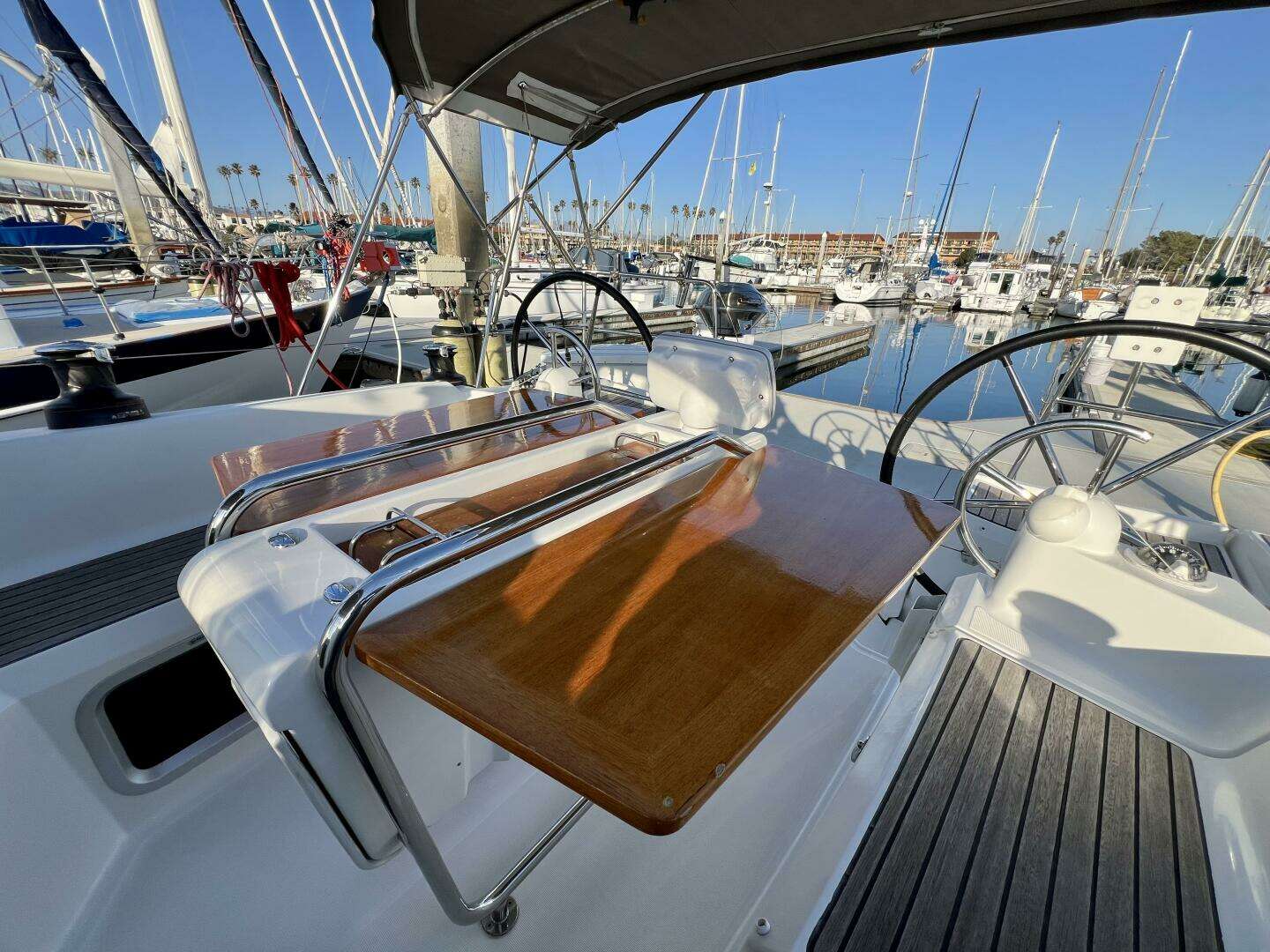 2013 Jeanneau 379 - Image 48