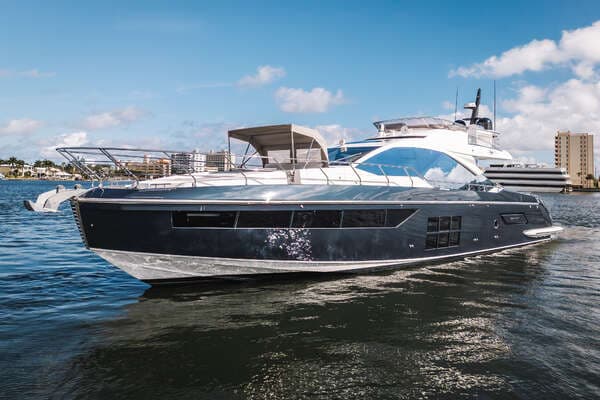 2022 Azimut S7 - Image 1