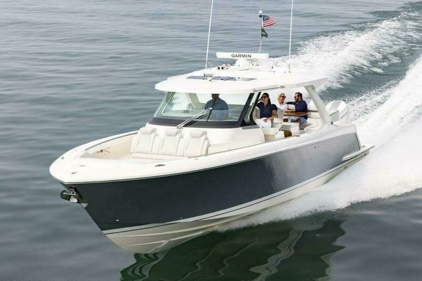 2024 Tiara Yachts 43 LS - Image 5
