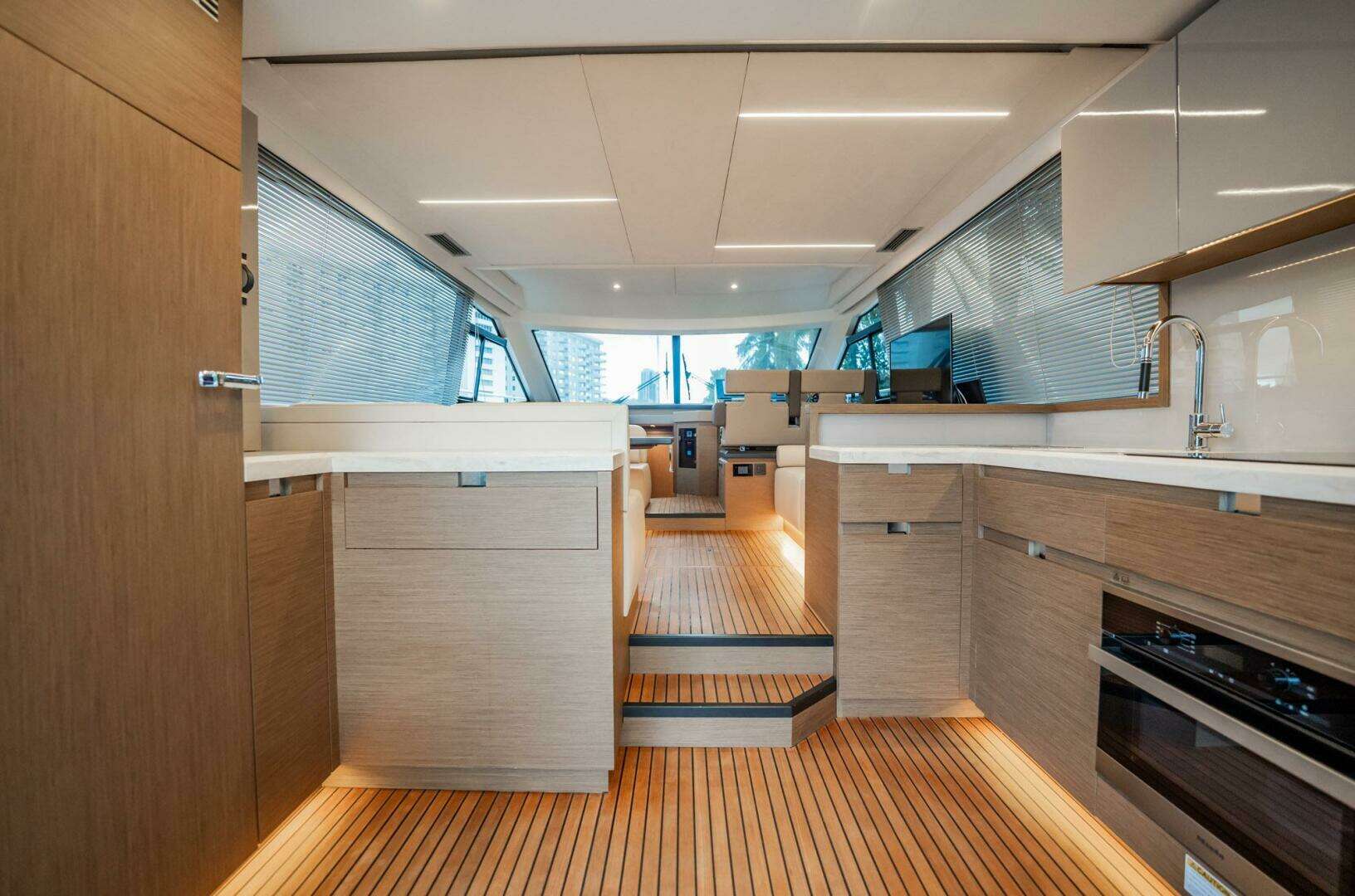 2021 Beneteau Monte Carlo 52 - Image 18