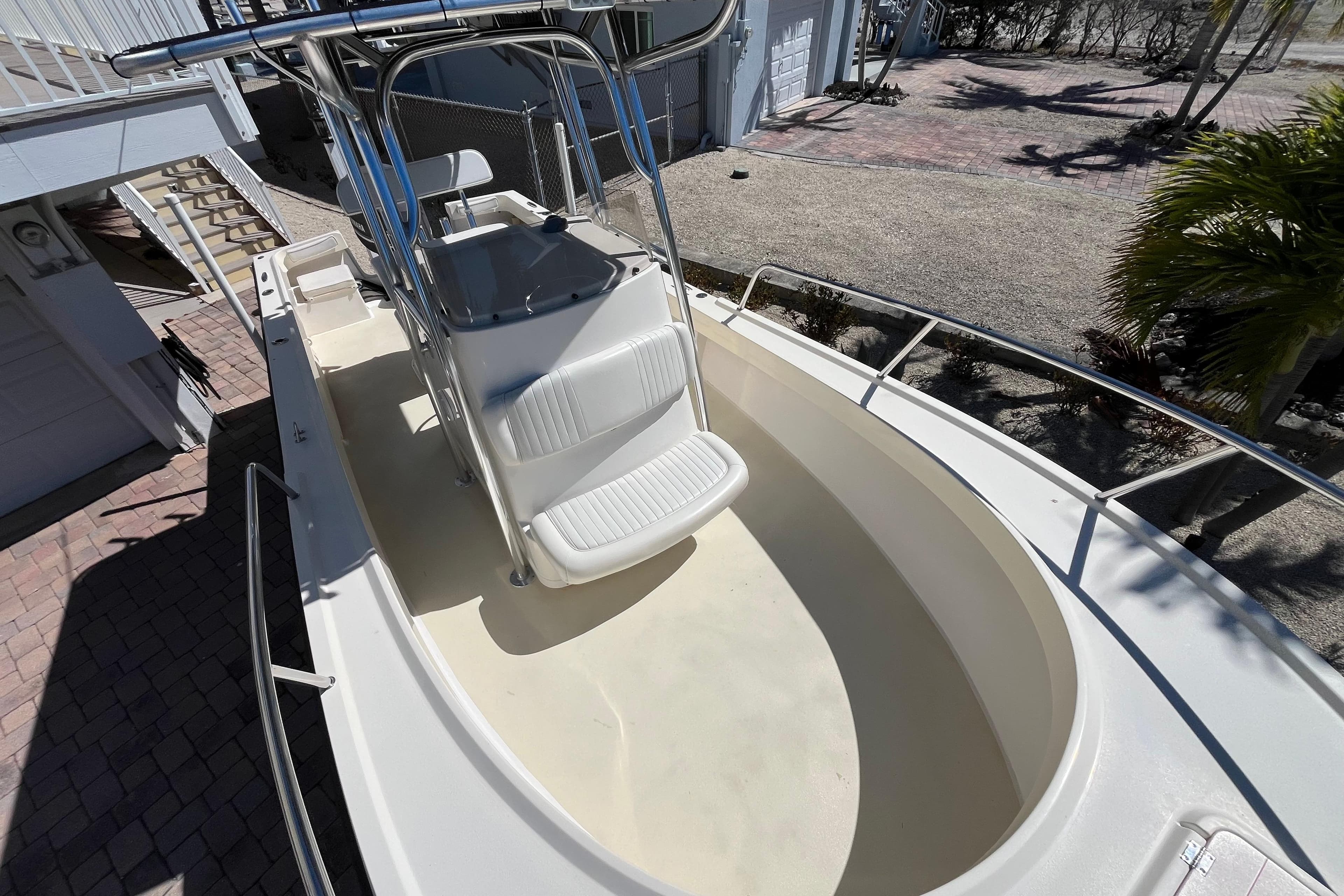 2009 Parker 2300 Special Edition boat, featuring a spacious deck and seating area.