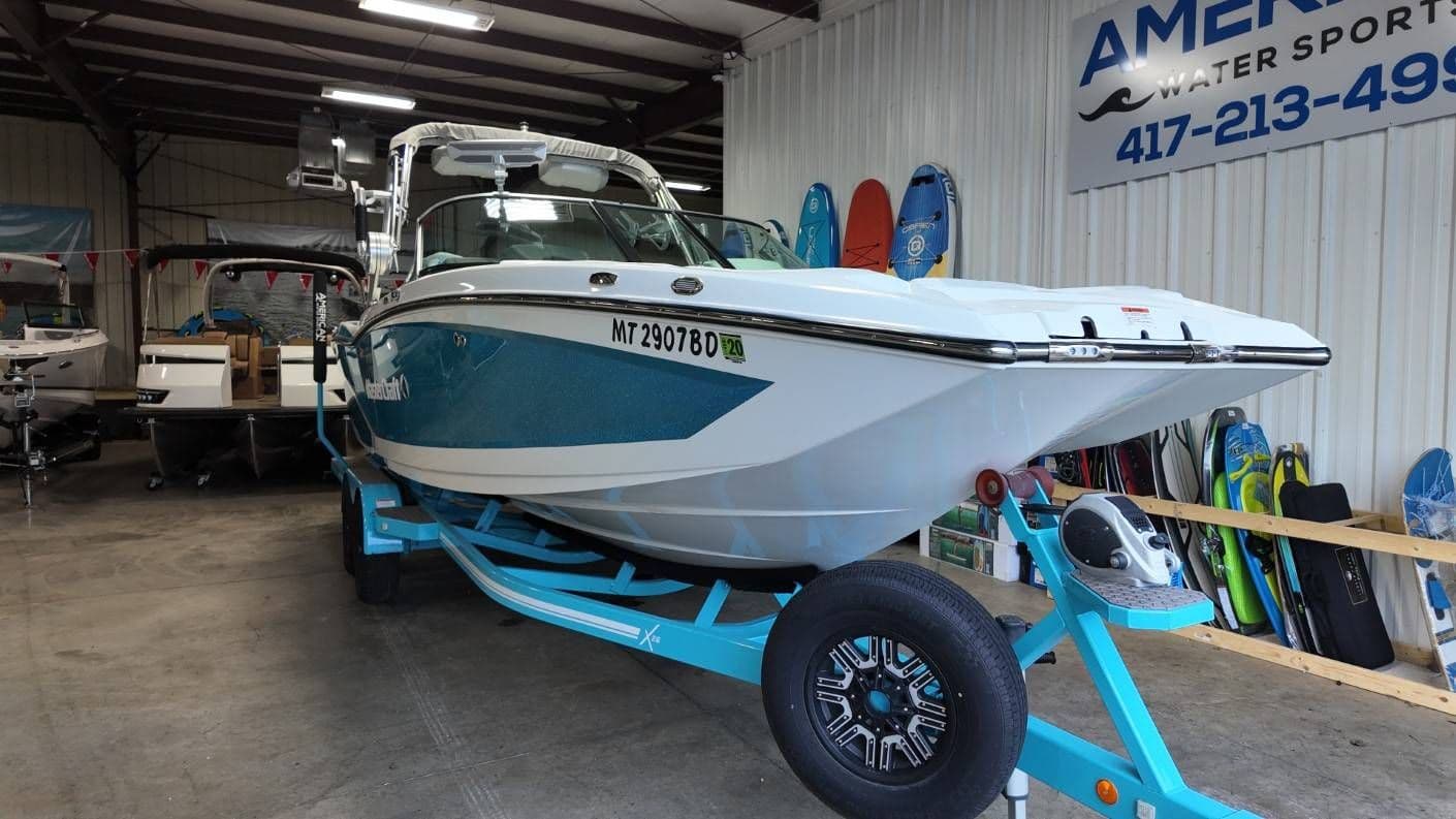 2019 MasterCraft X26 - 7