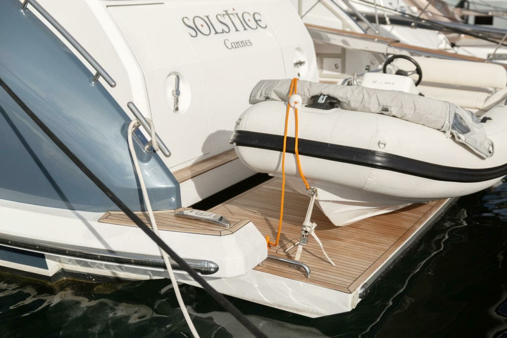 2020 Azimut 72 Flybridge - Image 3