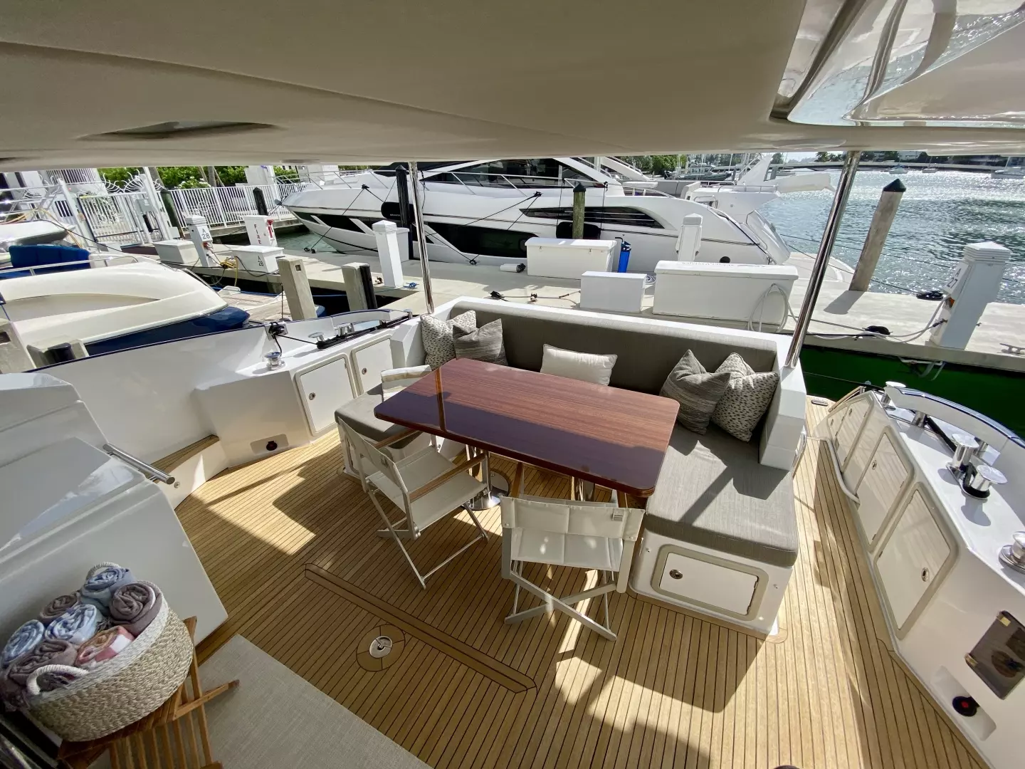 2018 Azimut Flybridge - Image 89