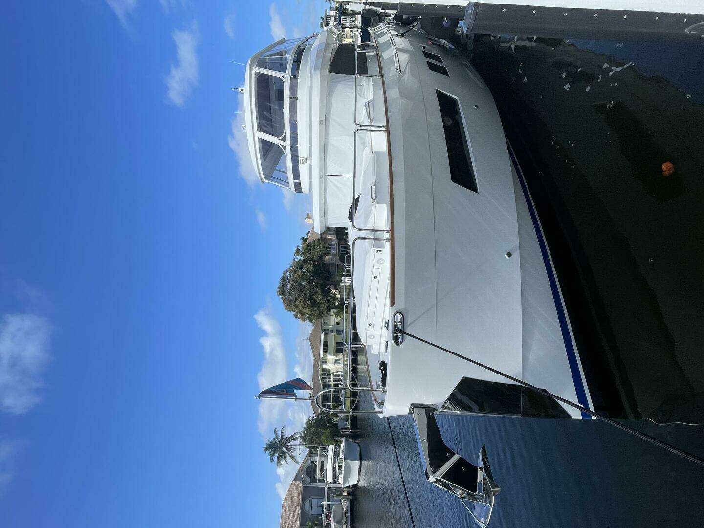 2020 Sirena 64 - Image 56