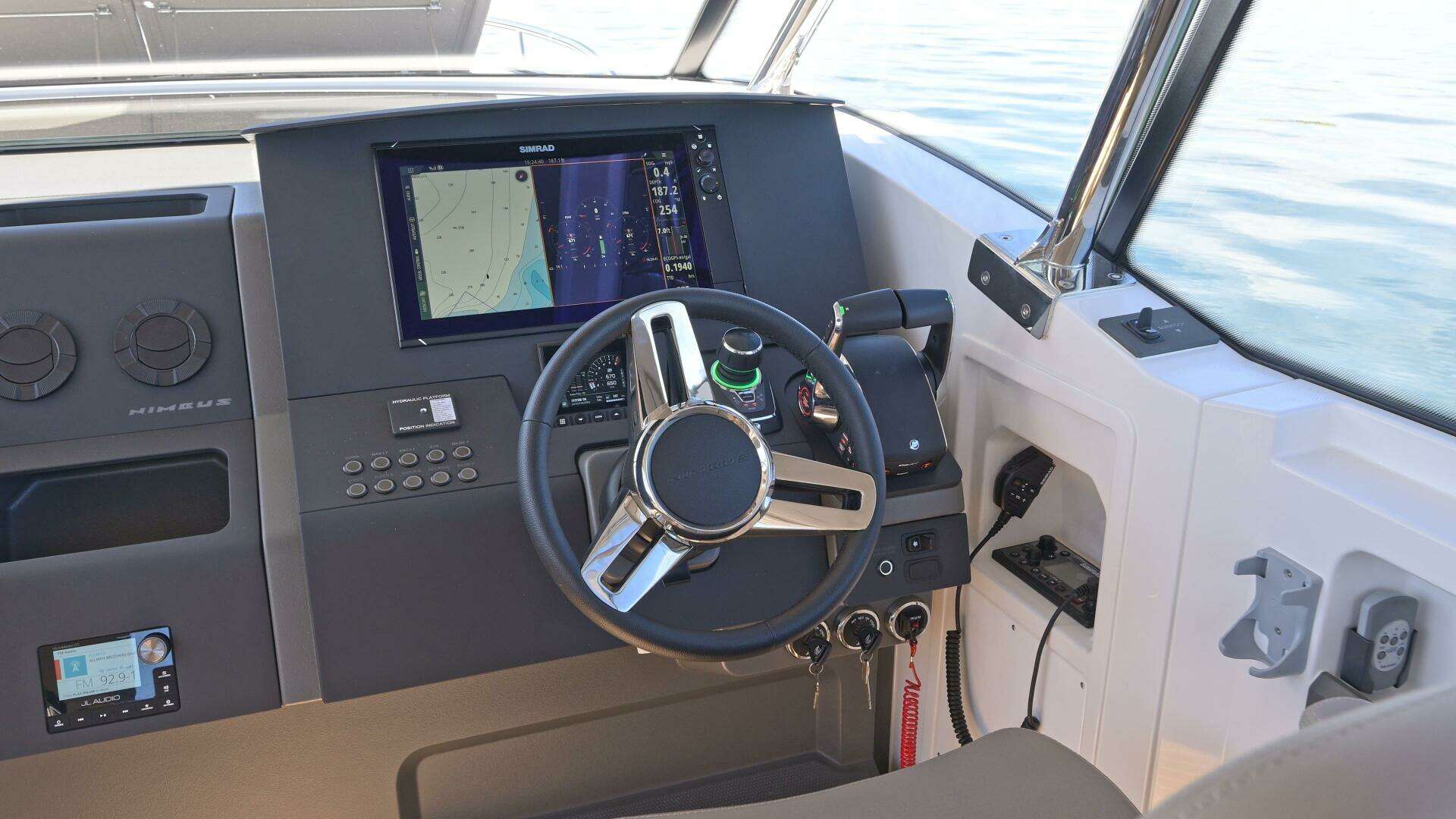 2025 Nimbus W11 - Image 23