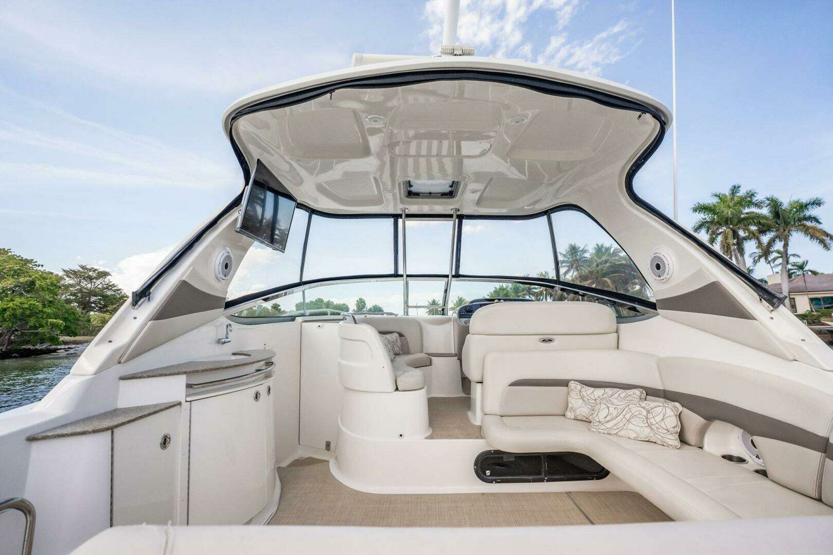 2008 Chaparral 350 Signature Extended Plane - Image 8