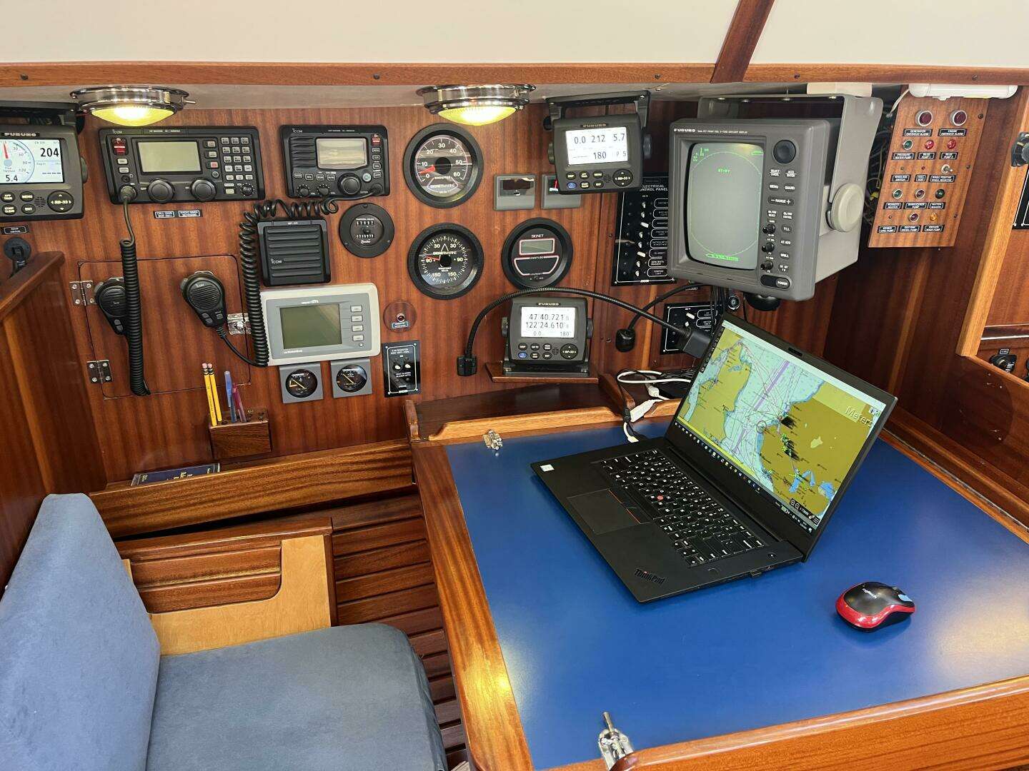 2010 Lavranos 43 - Image 20