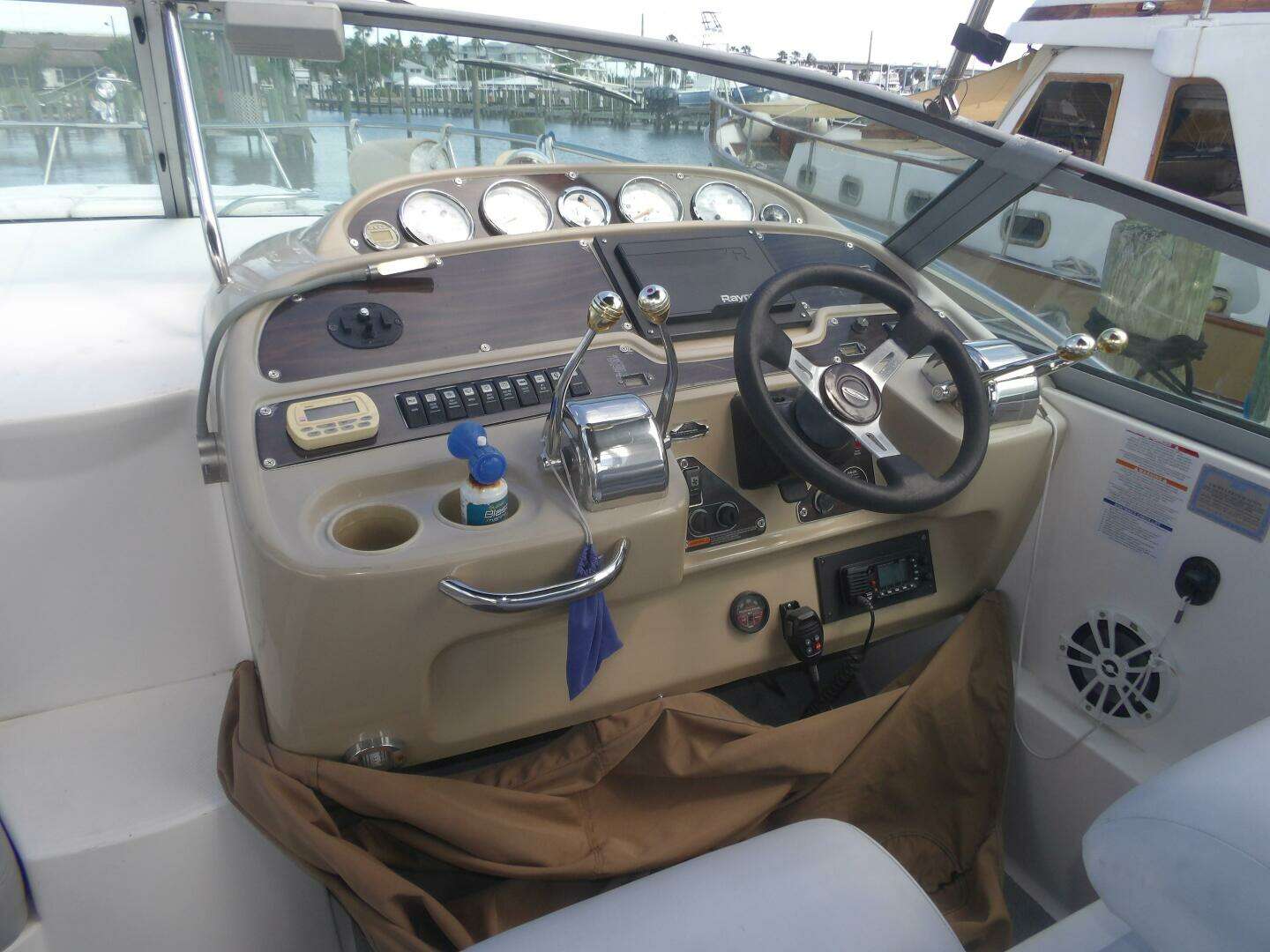 2004 Chaparral Signature 350 - Image 43