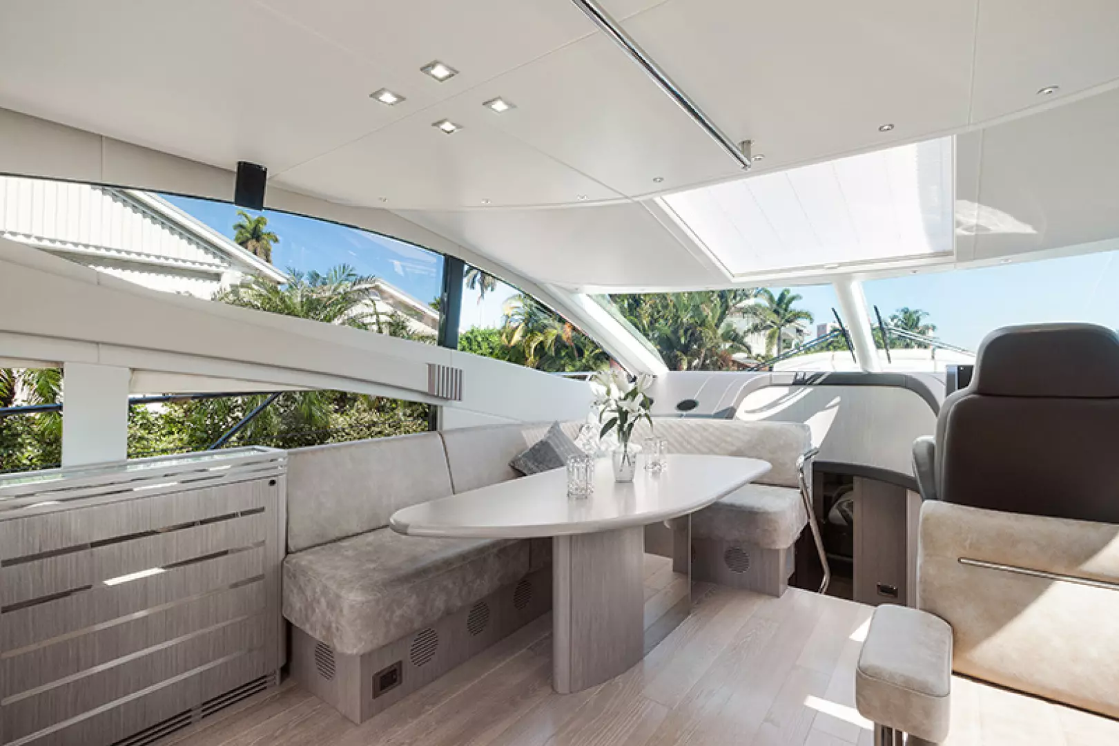2015 Sunseeker Sport Yacht 68 - Image 7