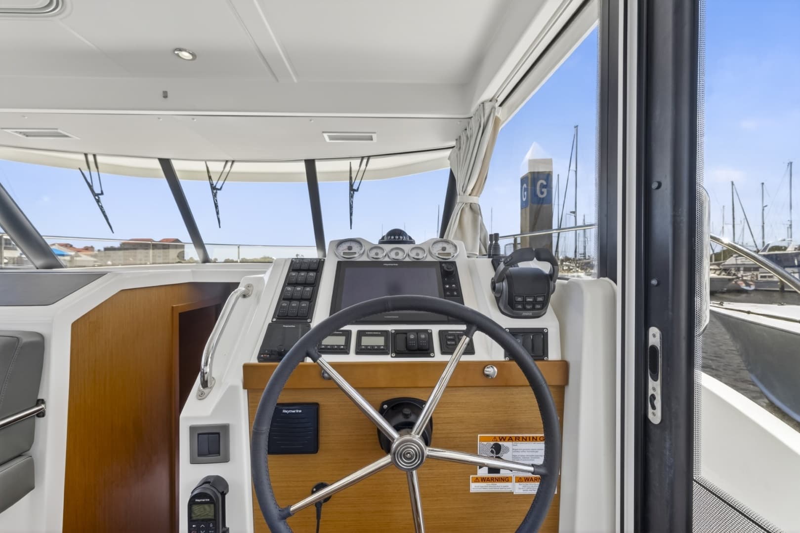 2022 Beneteau Swift Trawler 41 Fly - Image 52