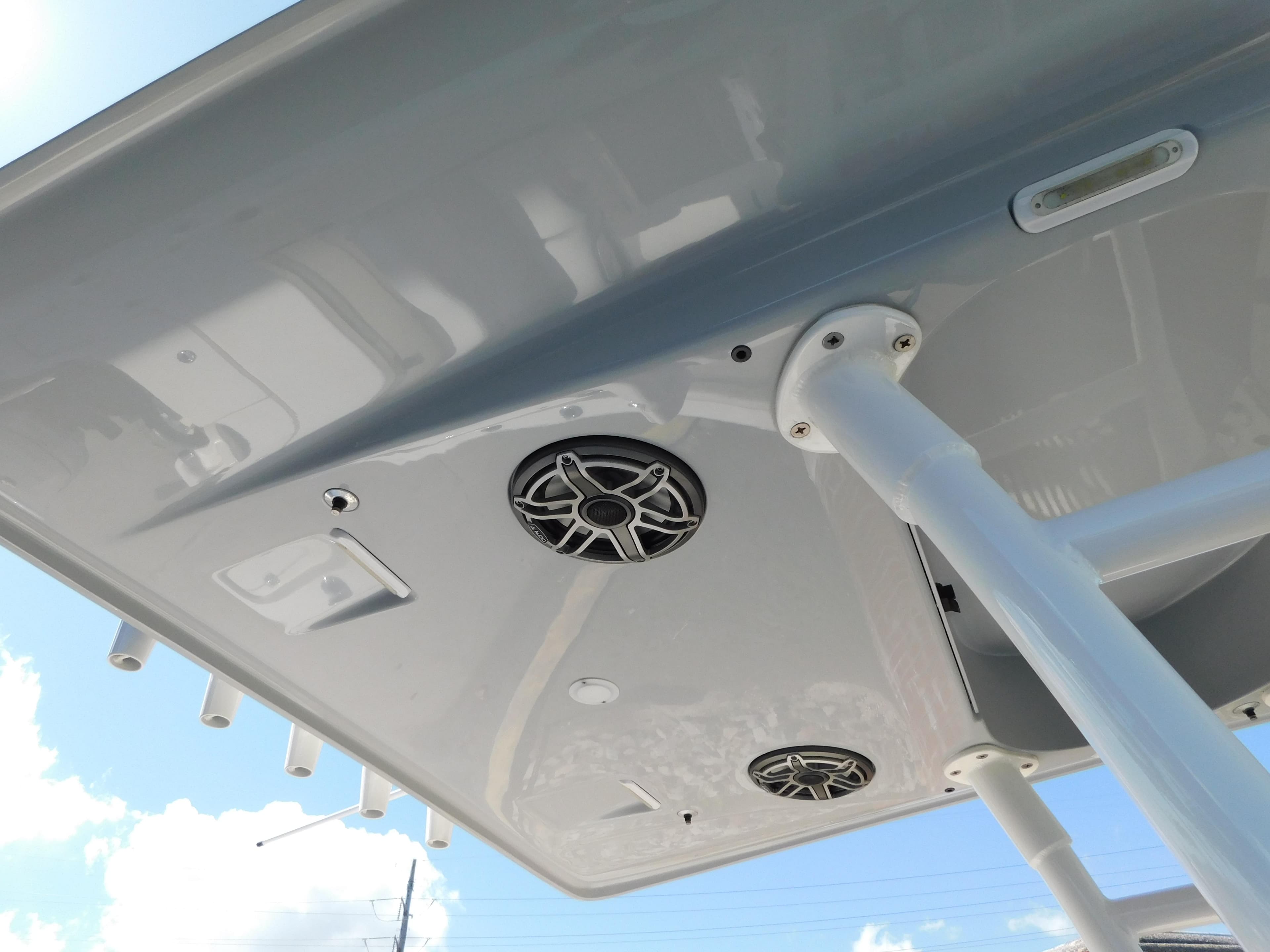 2022 ShearWater 250 XTE boat canopy with built-in speakers and rod holders.