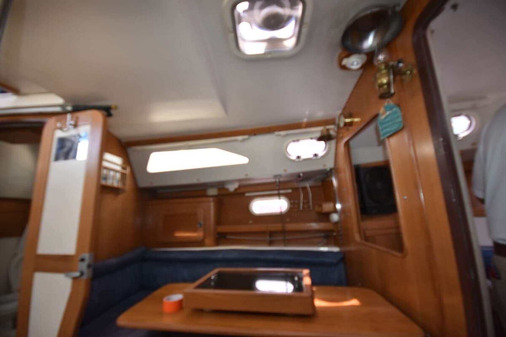 2001 Catalina 310 - Image 36
