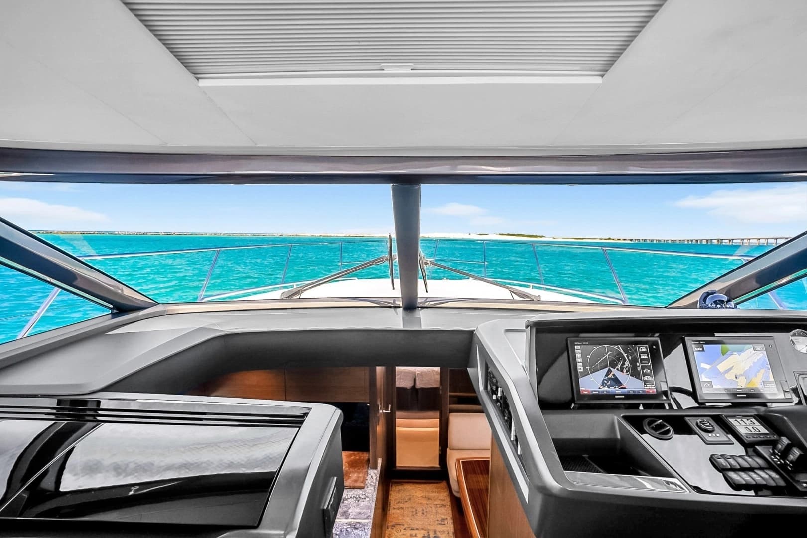 2016 Princess V58 - Image 14