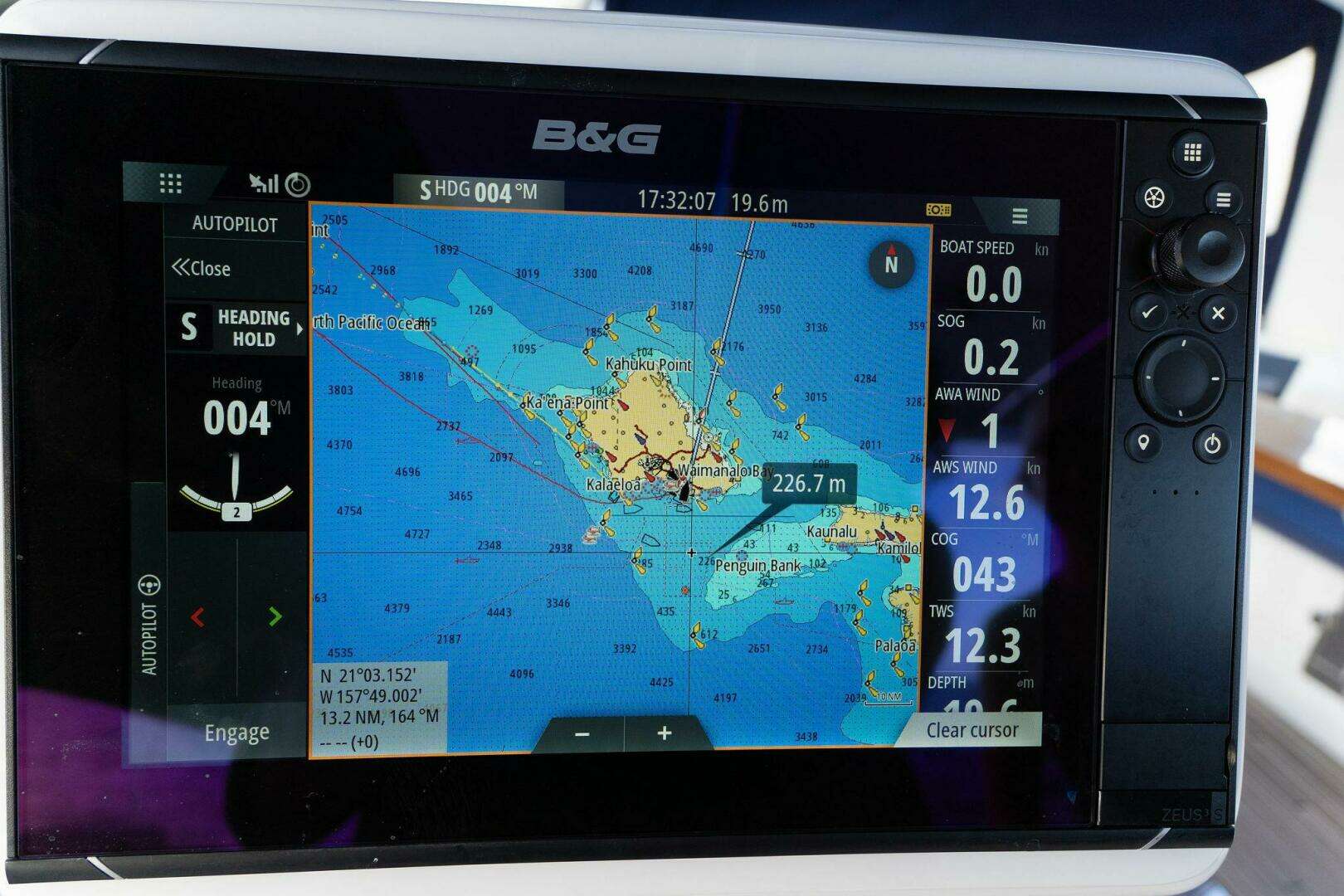 2012 Beneteau Oceanis - Image 12