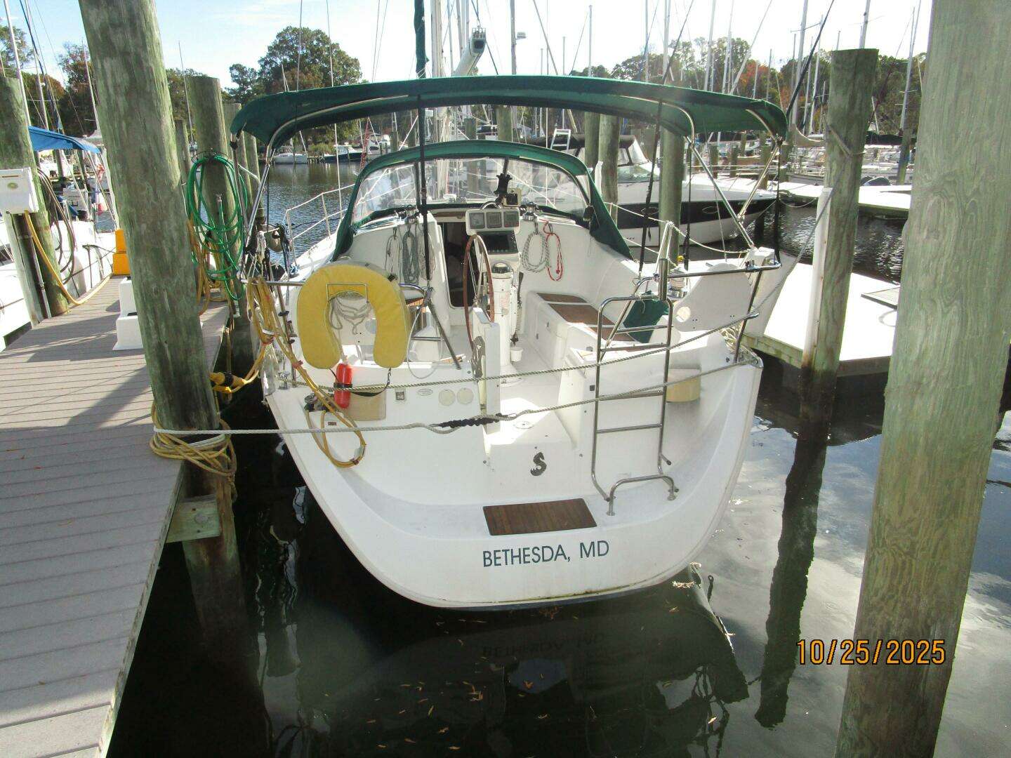2007 Beneteau 373 - Image 3