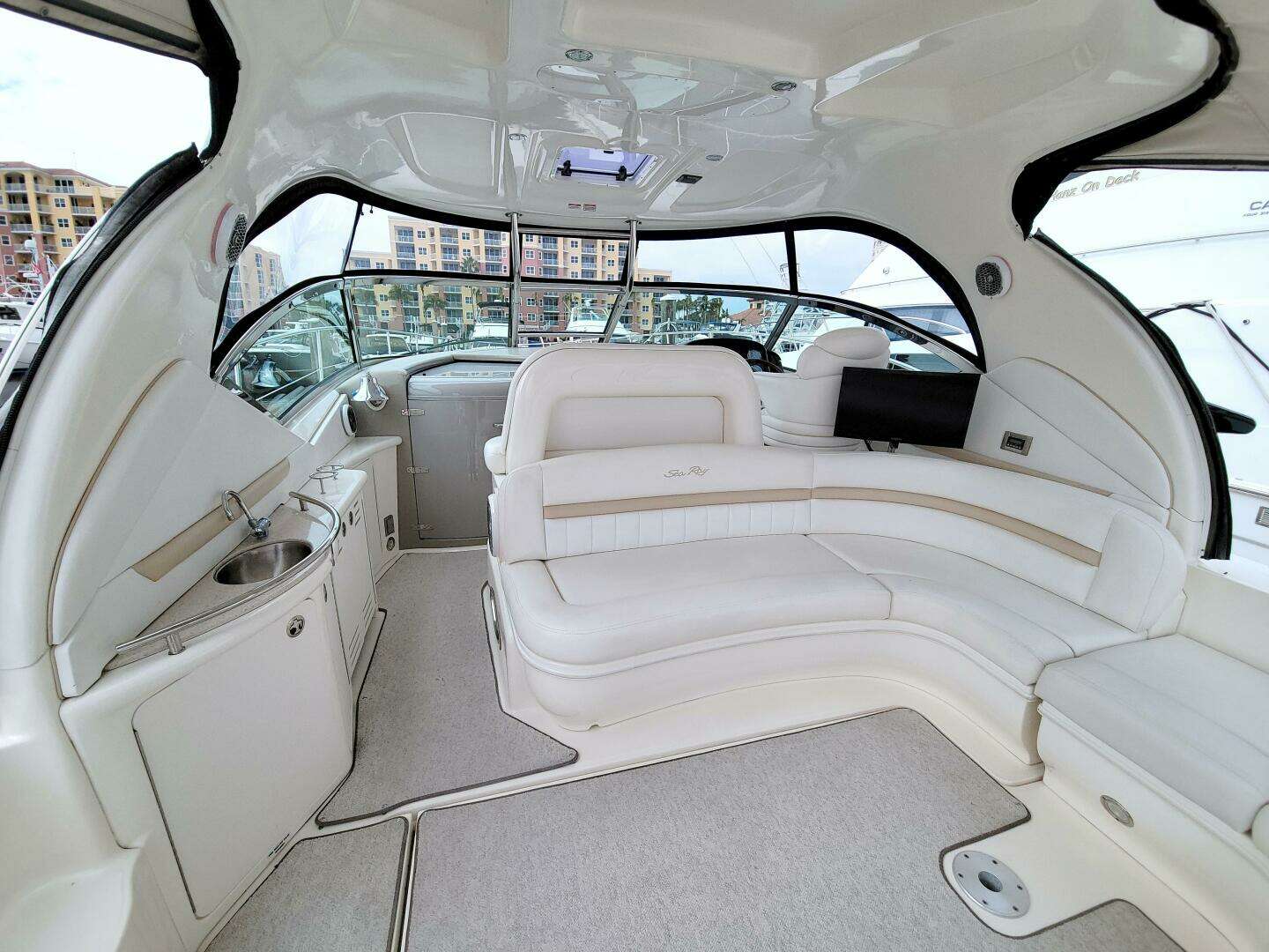 2009 Sea Ray 44 Sundancer - Image 26