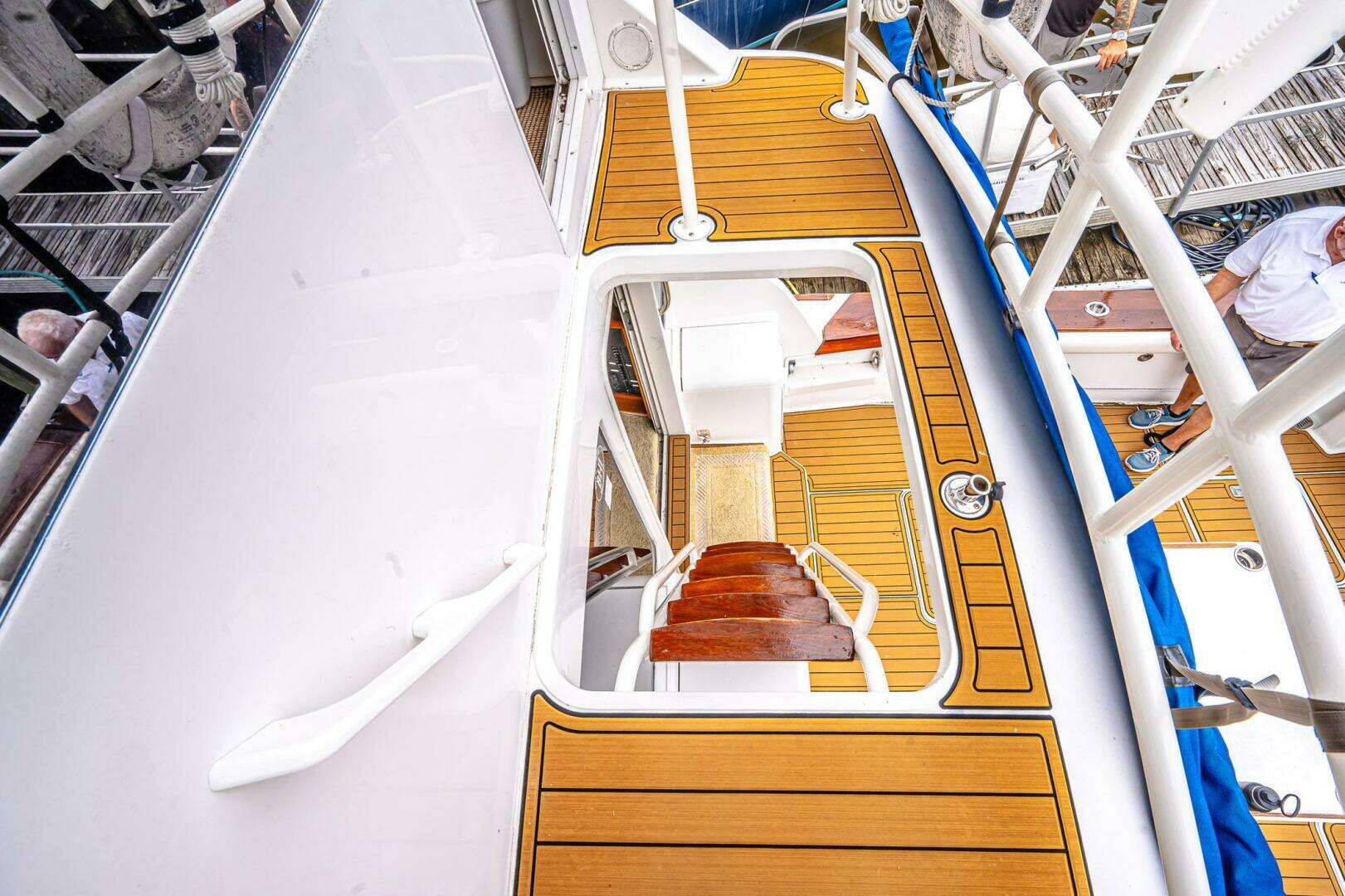 1997 Ocean Yachts 60 Super Sport  EB - Image 5