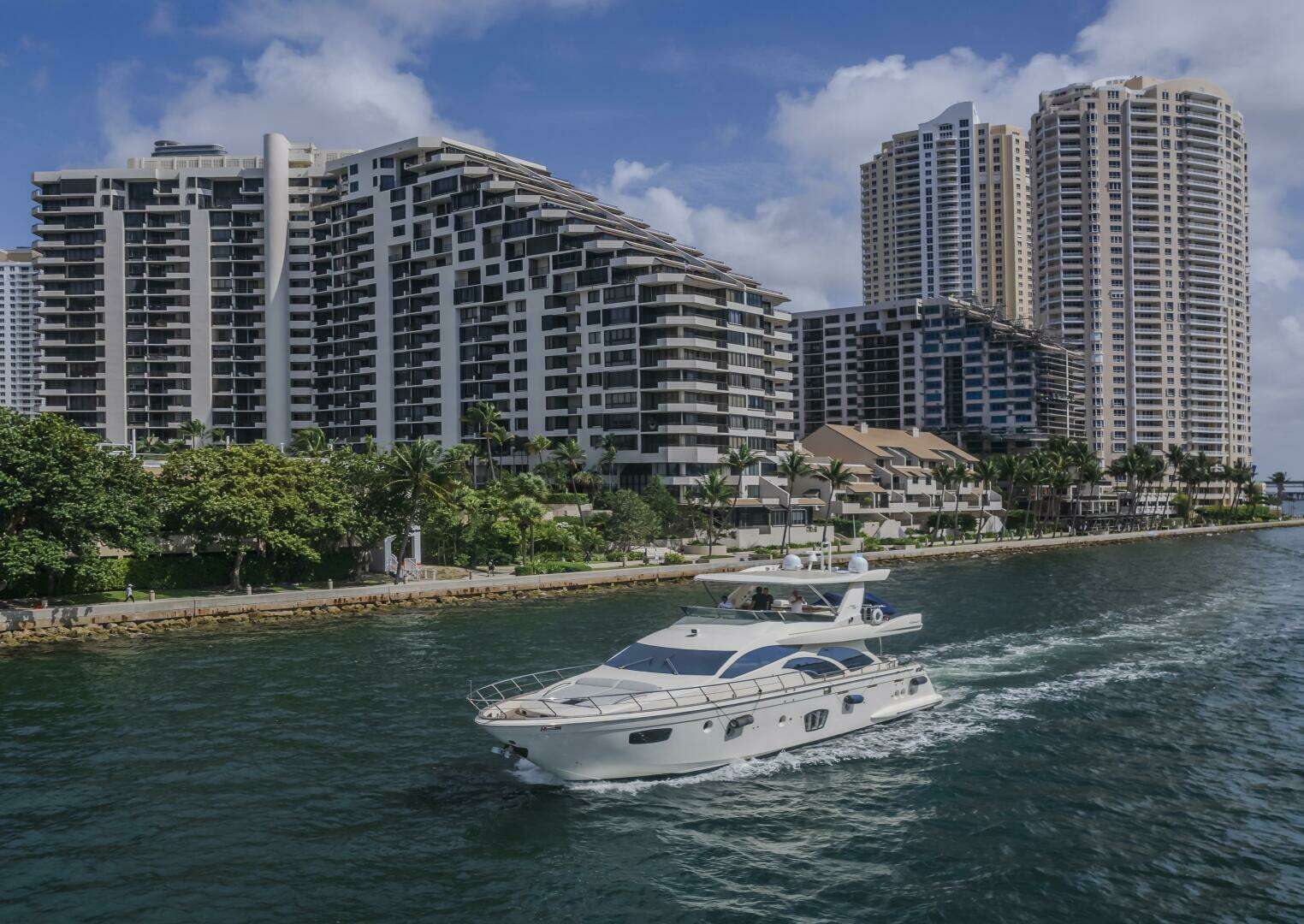 2008 Azimut 75 - Image 36