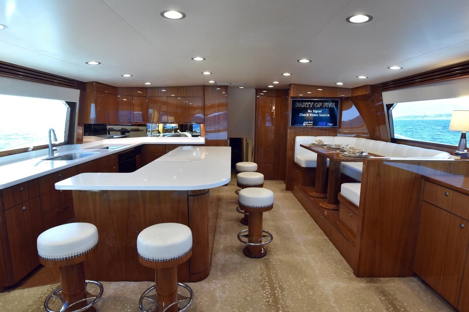 2019 Viking 80 Skybridge - Image 19