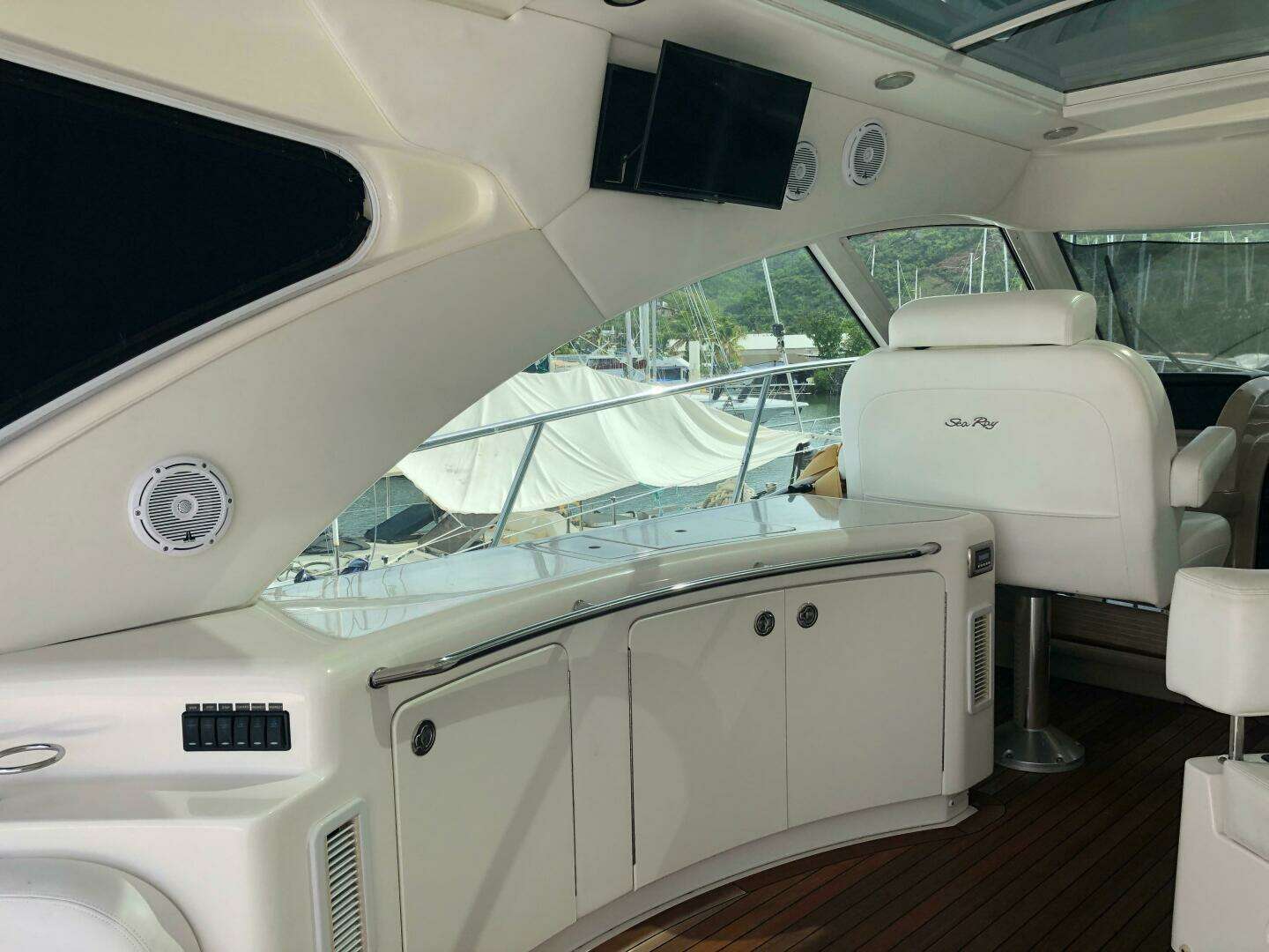 2008 Sea Ray 55 Sundancer - Image 20