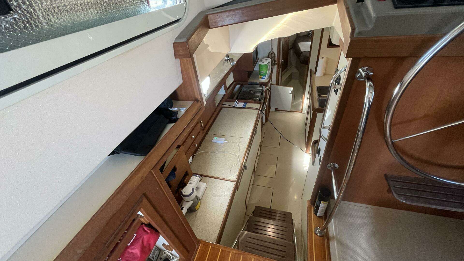 2008 Island Packet SP Cruiser / Motorsailer - Image 21