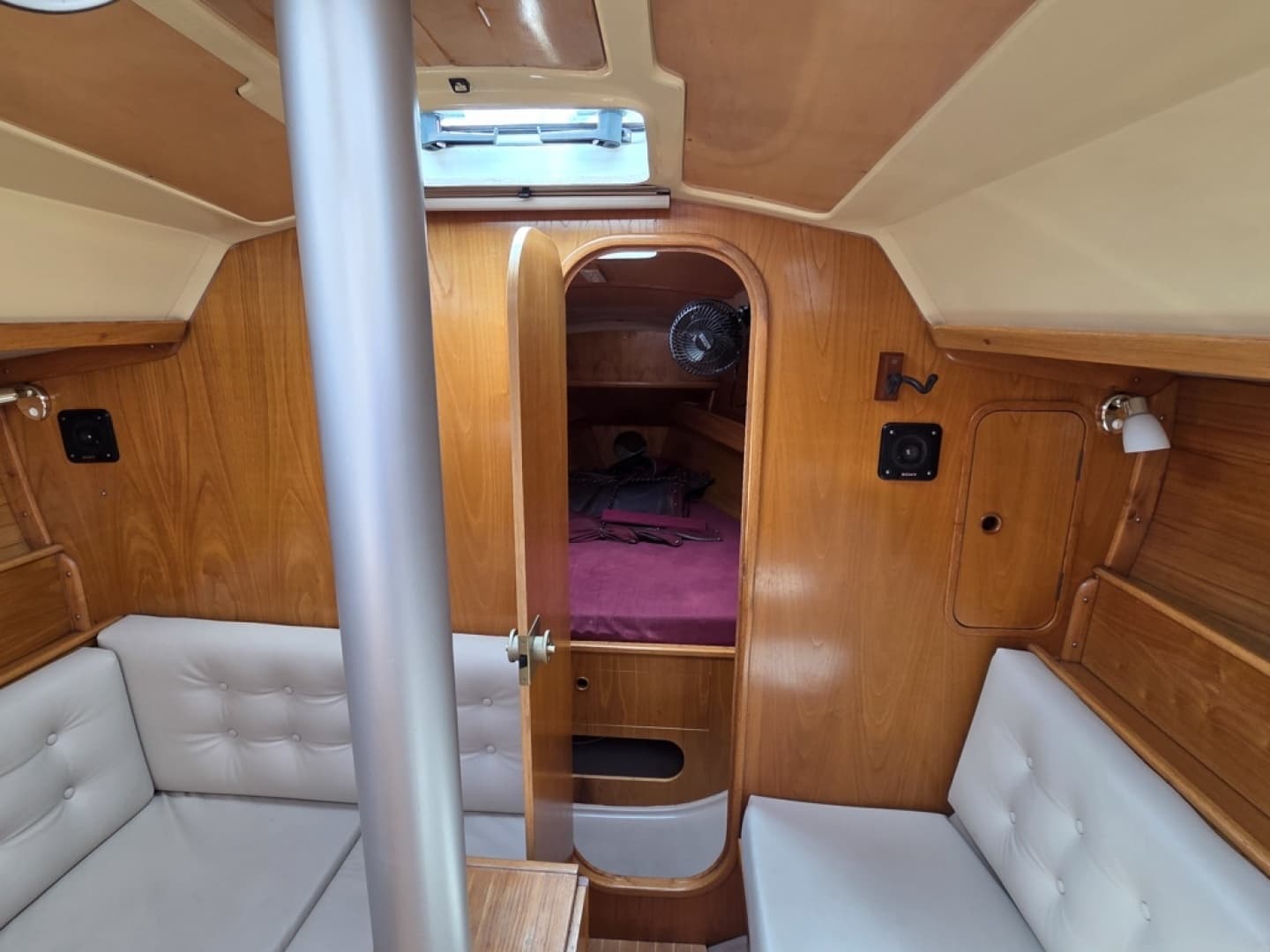 1988 Beneteau 350 - Image 23