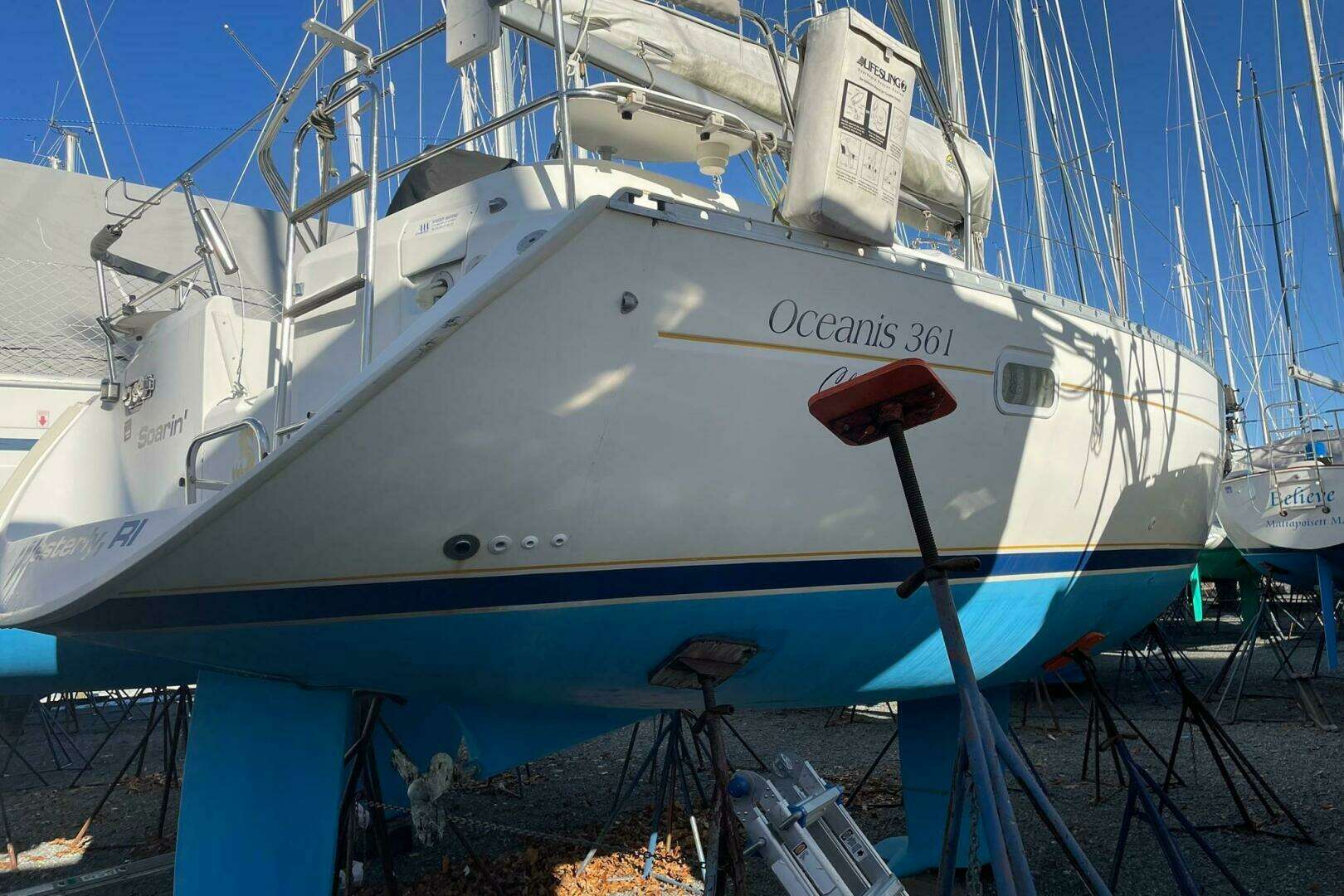 2001 Beneteau Oceanis 361 - Image 21
