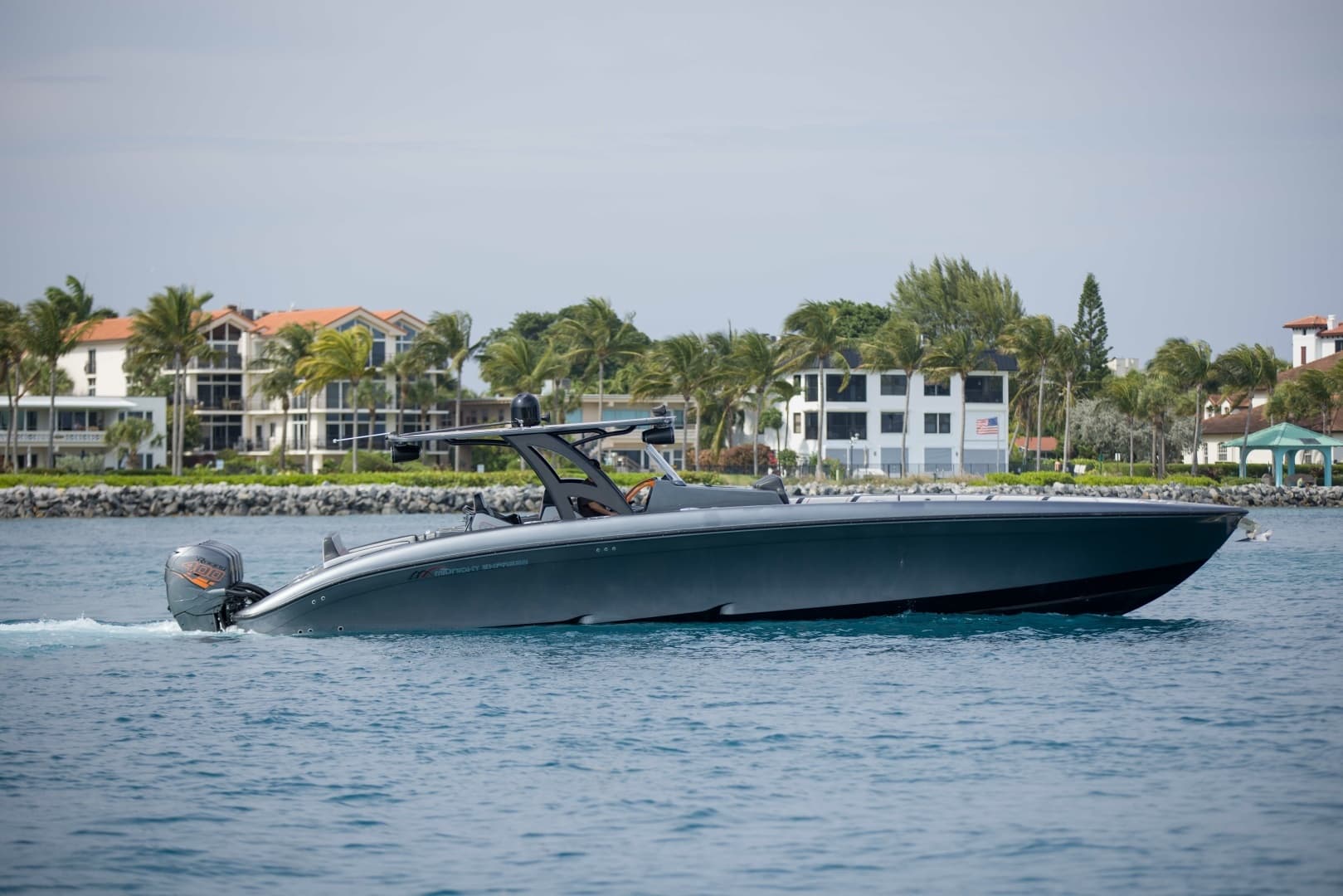 2019 Midnight Express 43 Open - Image 32
