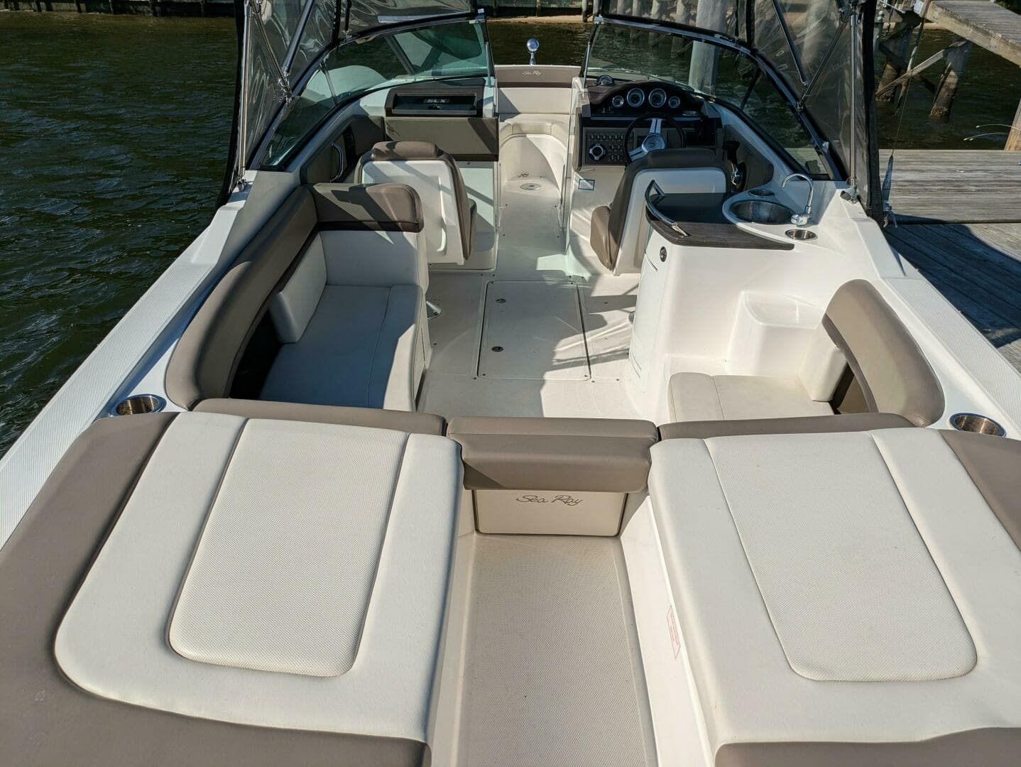 2013 Sea Ray 270 SLX - Image 4