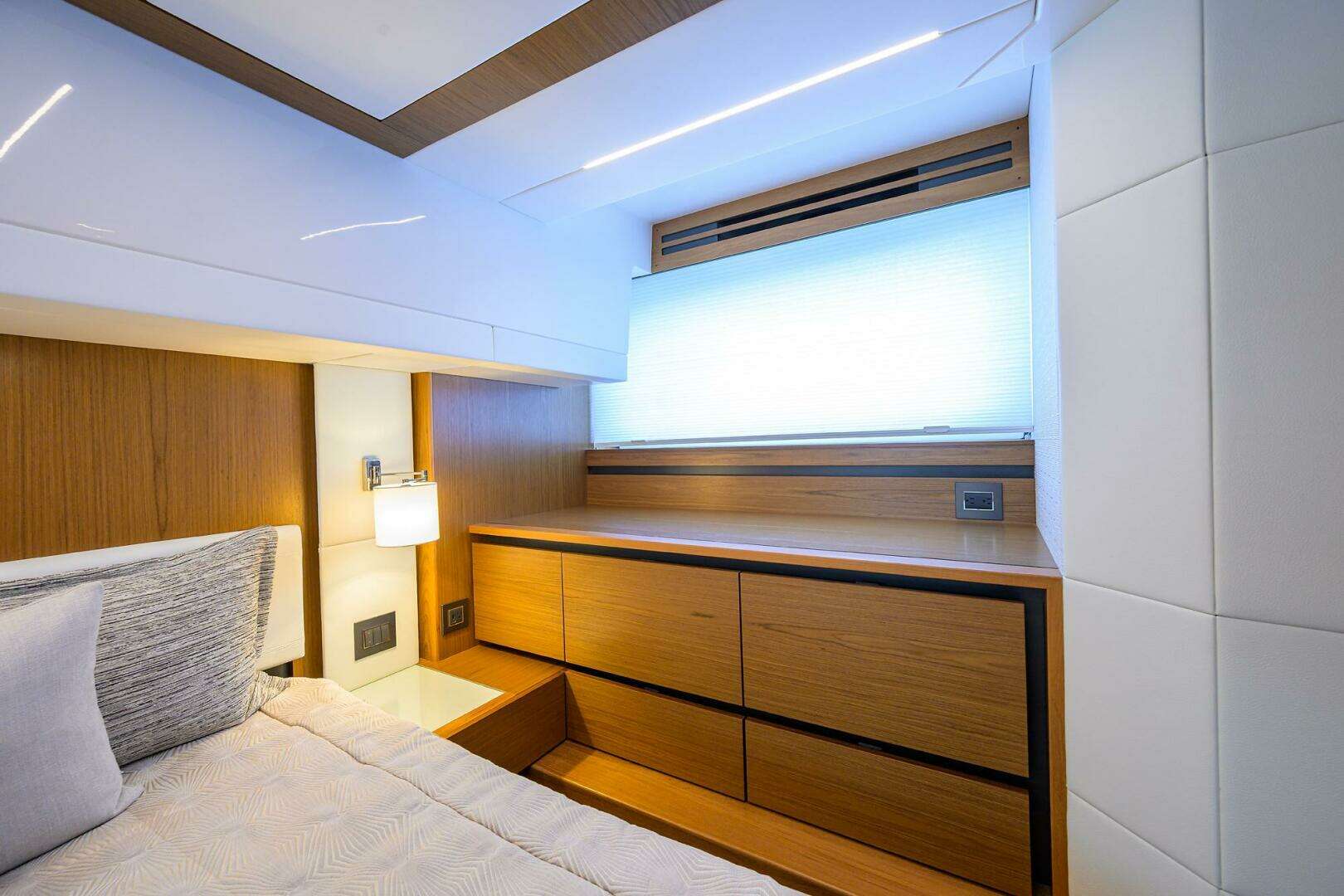 2023 Tiara Yachts C49 - Image 21