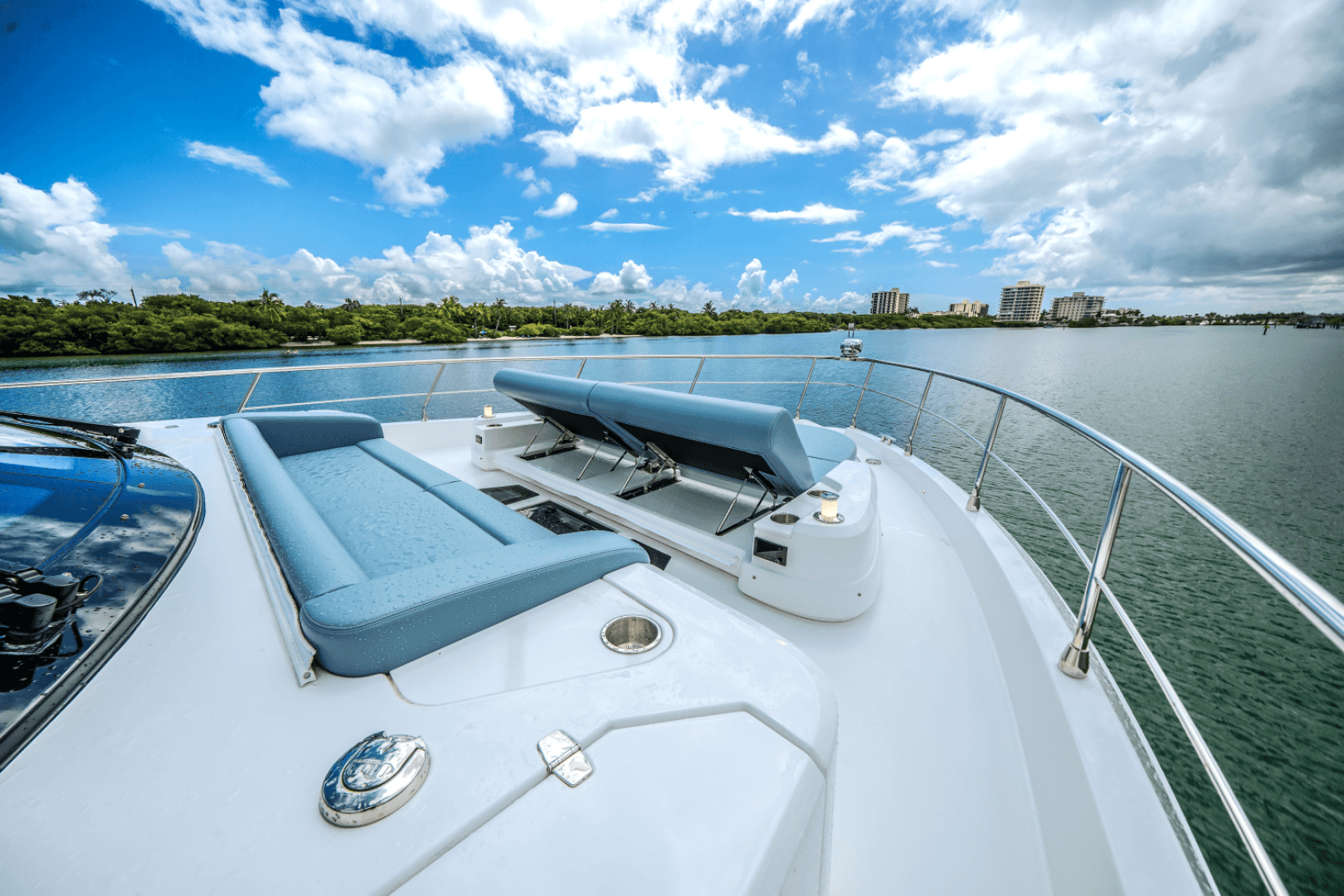 2026 Cruisers Yachts 57 FLY - Image 50