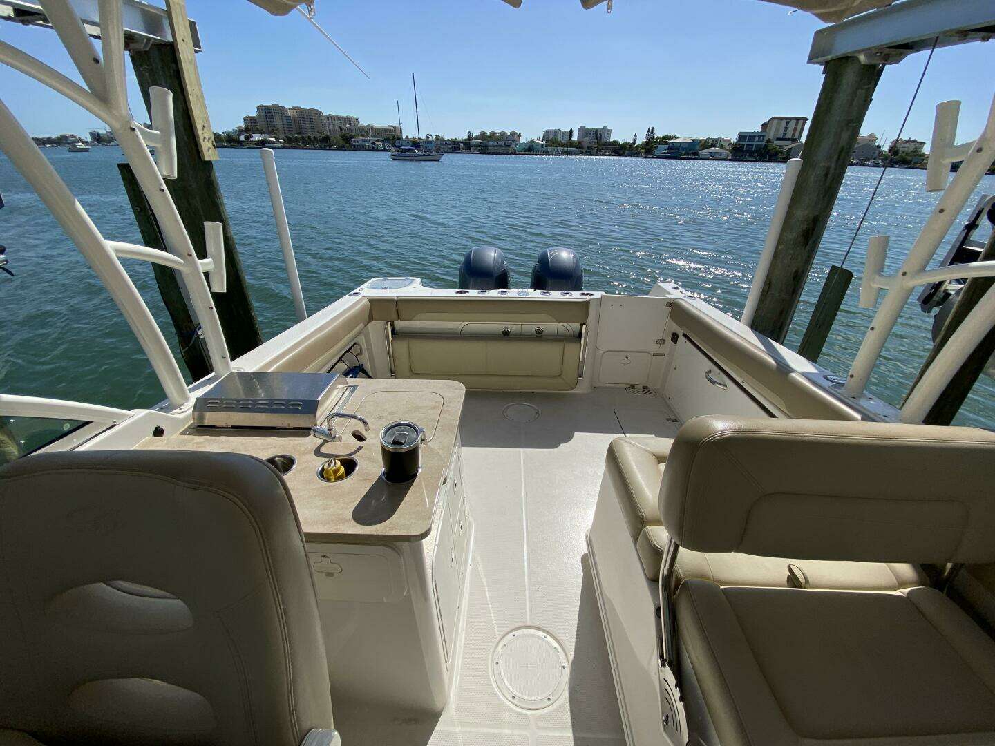 2018 Sailfish 275 Dual Console - Image 39