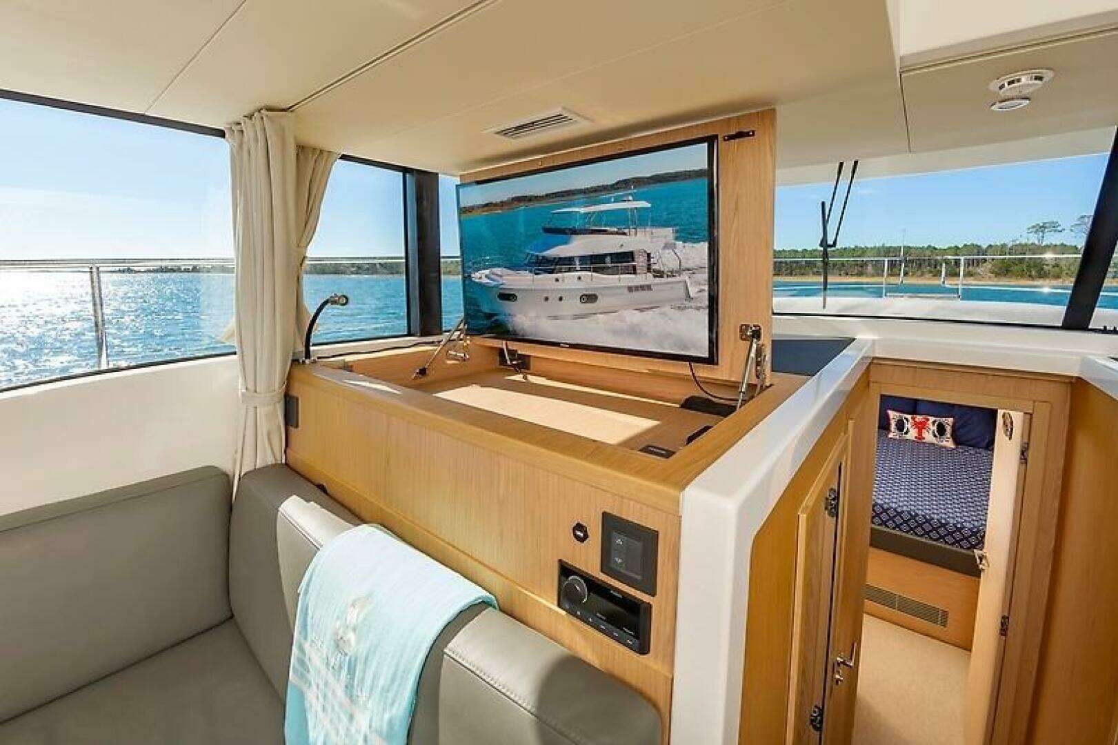 2022 Beneteau Swift Trawler - Image 30